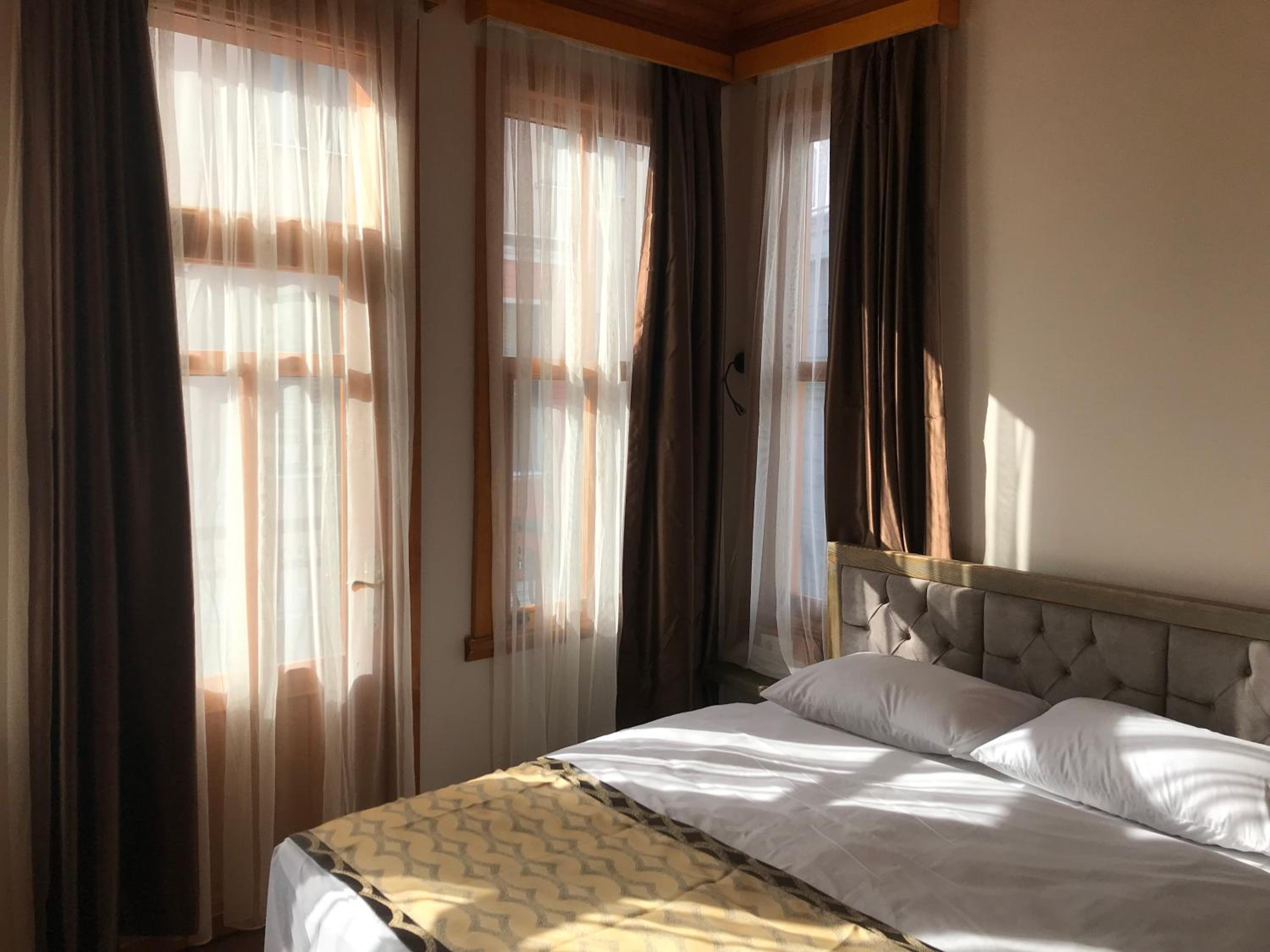 Quadruple Room with Balcony photo 1