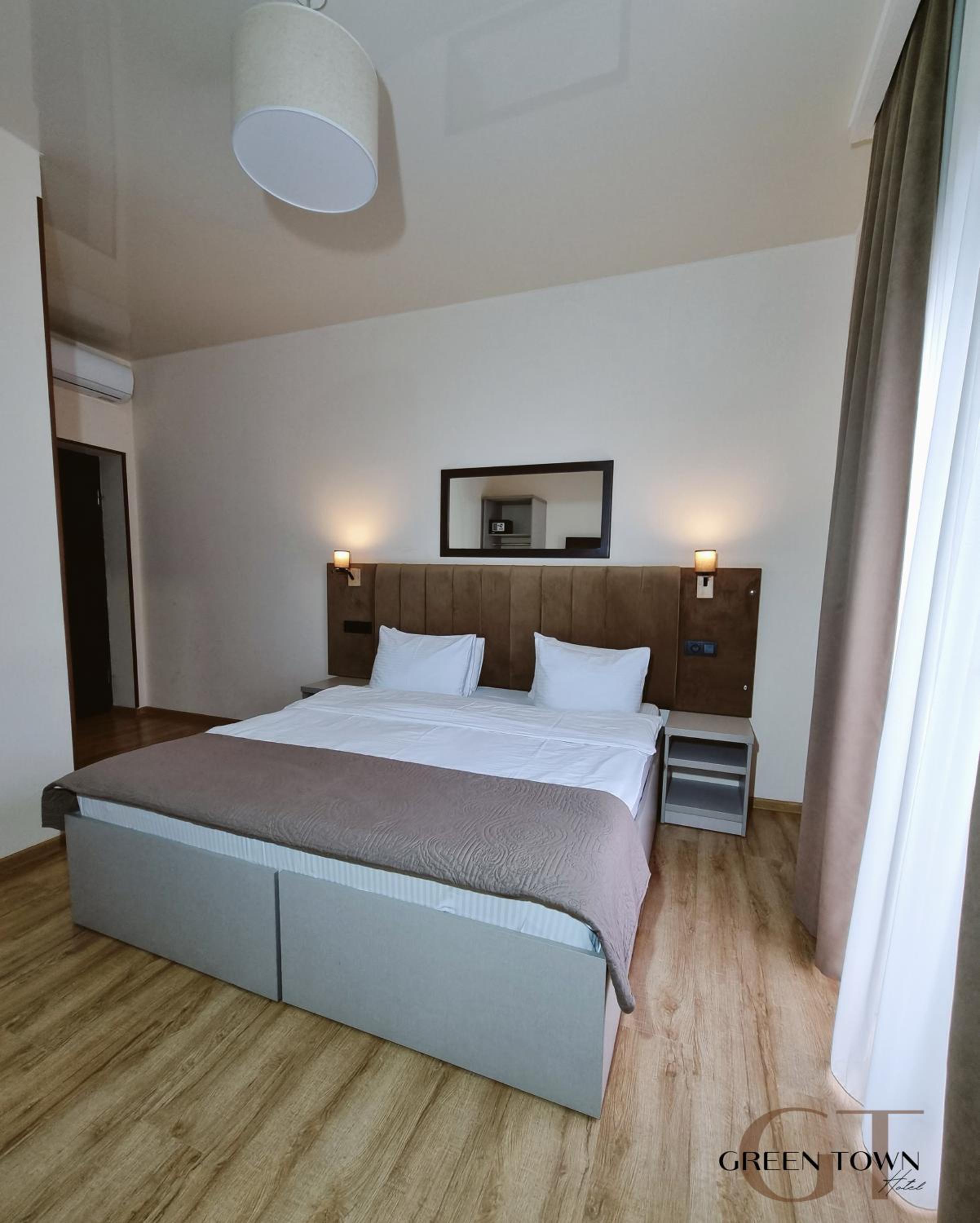 King Room with Balcony