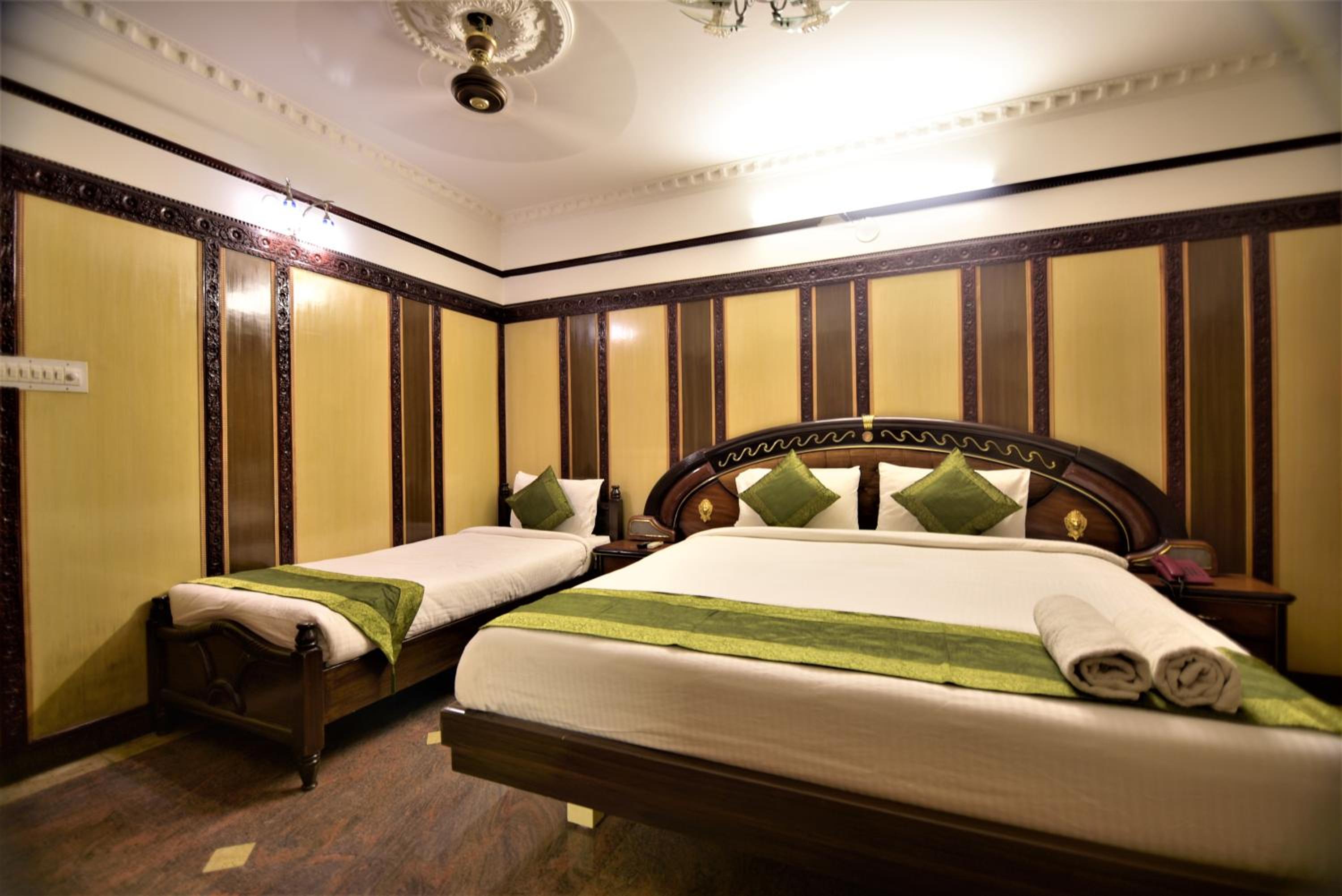 Deluxe Triple Room - Photo 2