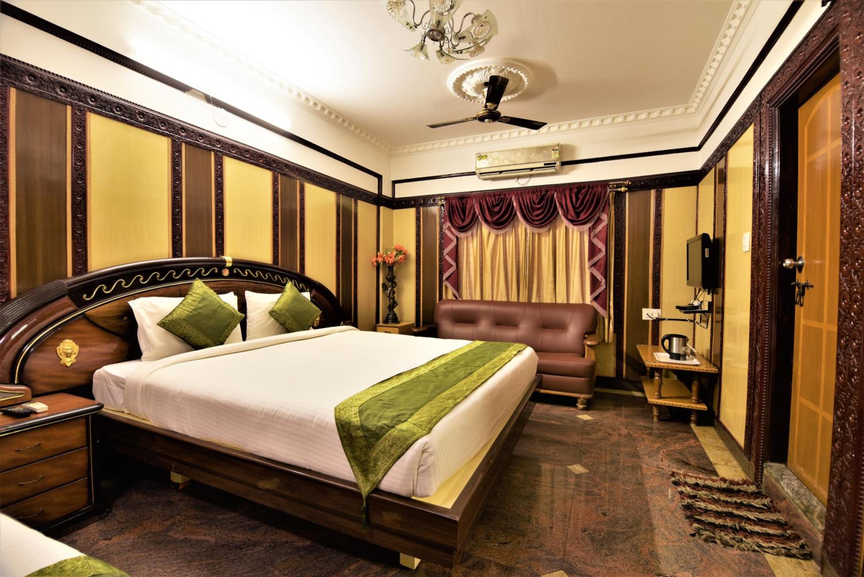 Deluxe Triple Room - Photo 1