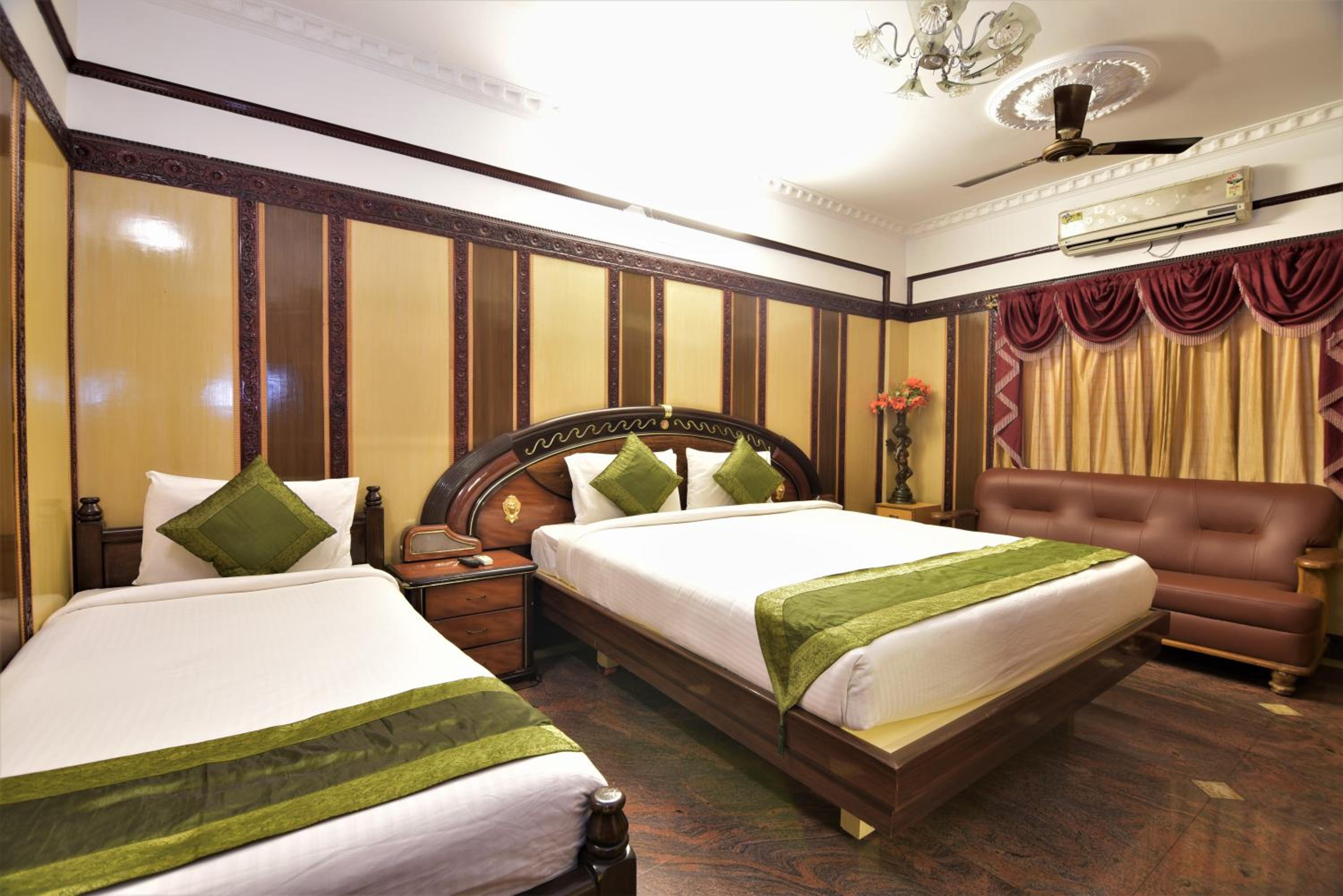 Deluxe Triple Room - Photo 2