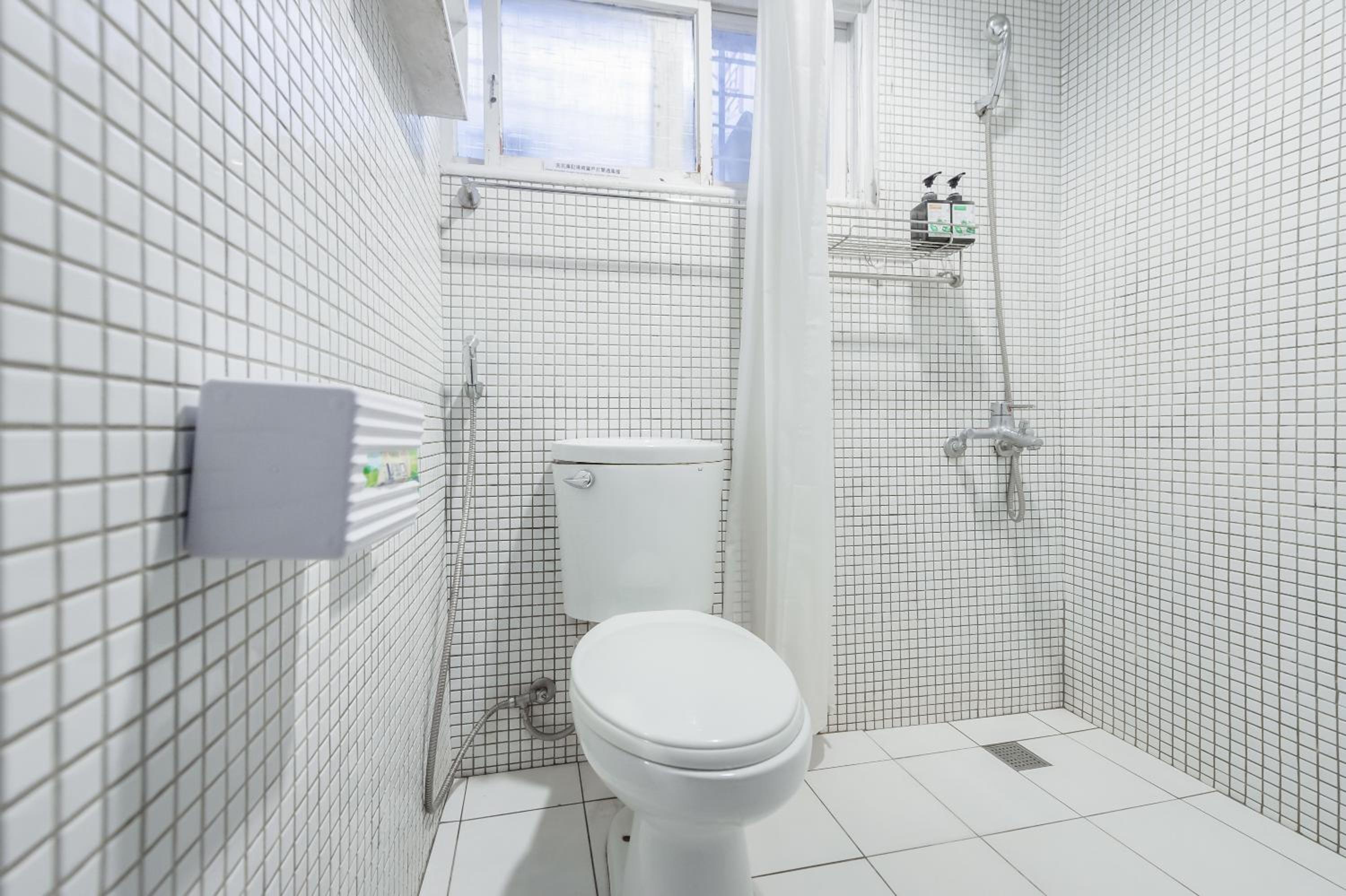 Standard Double Room with Shared Bathroom photo 3