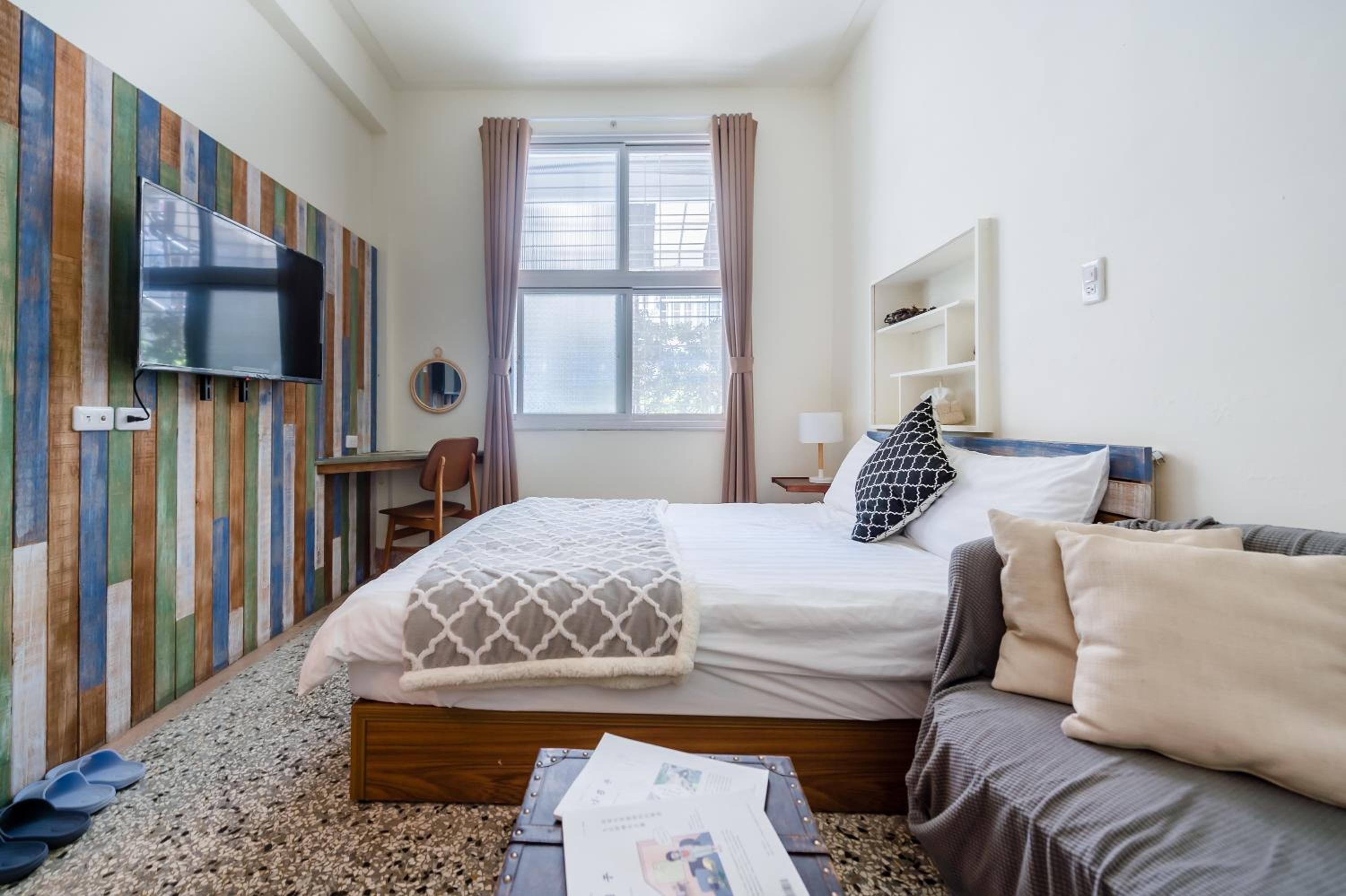Standard Double Room with Shared Bathroom photo 1