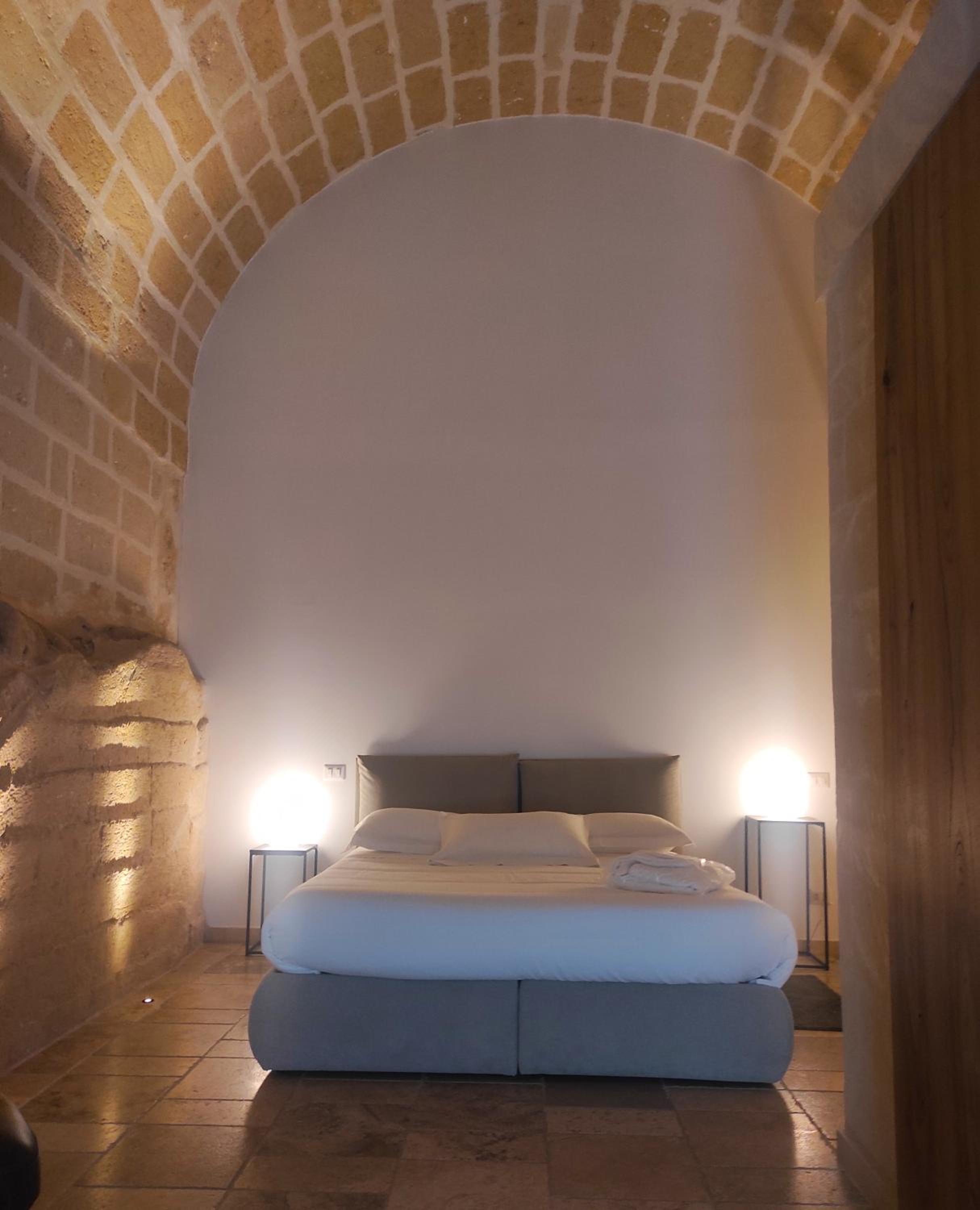 Superior Double Room - Photo 17