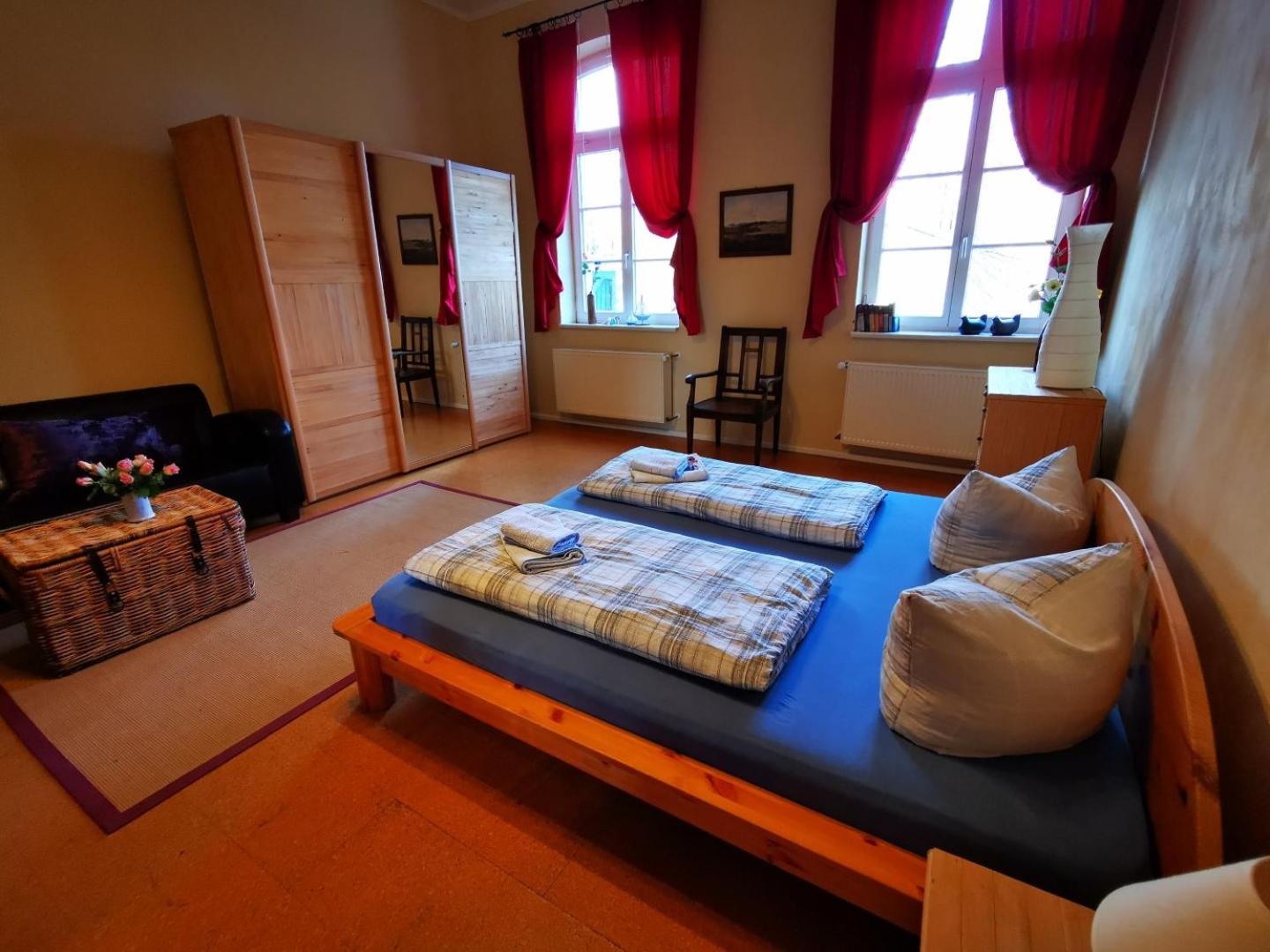 Apartment with Lake View photo 2