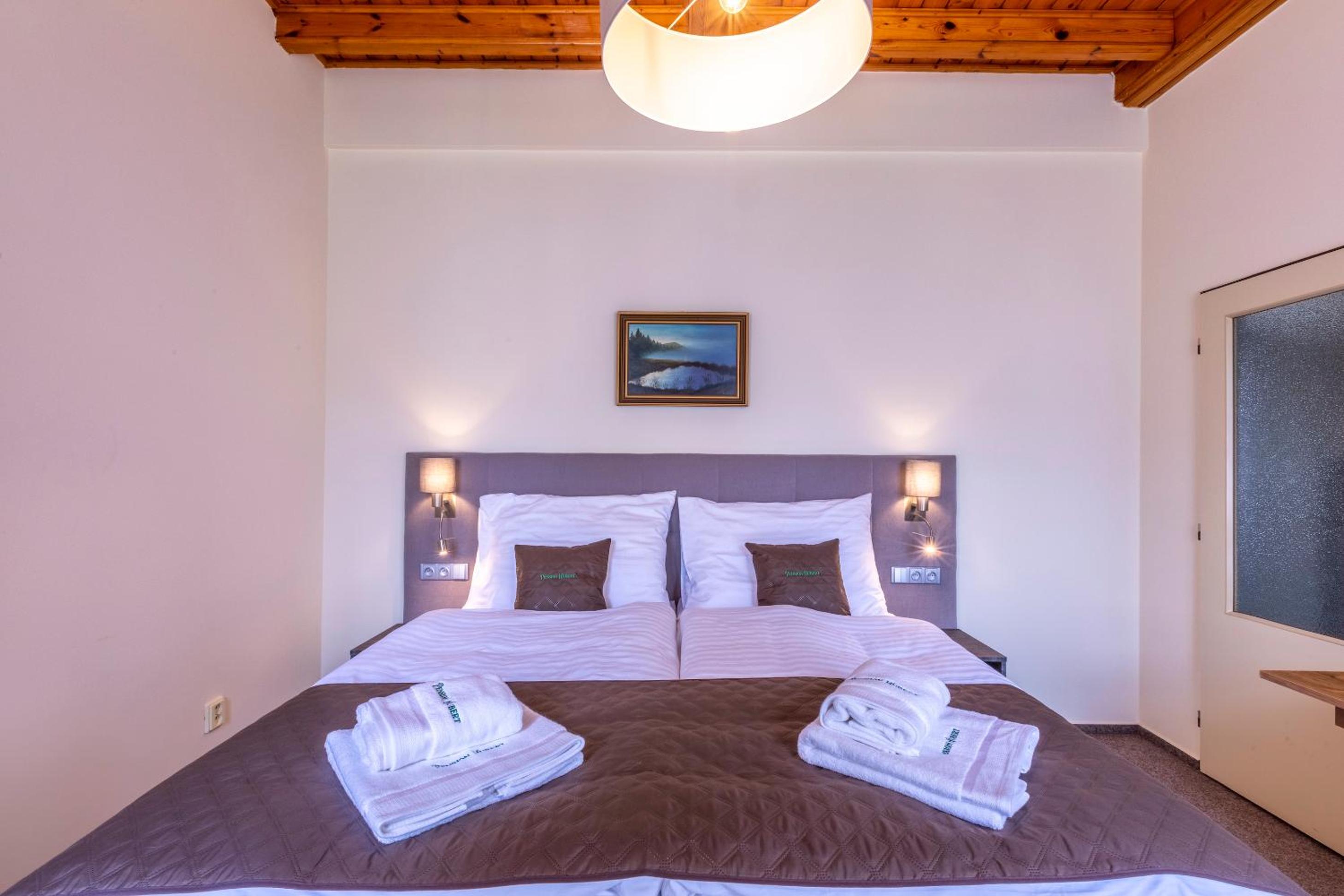 Standard Double or Twin Room photo 1