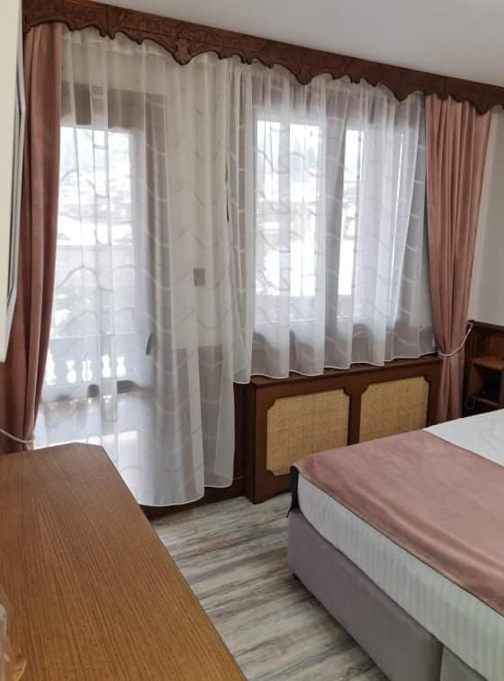 Double Room - Photo 9
