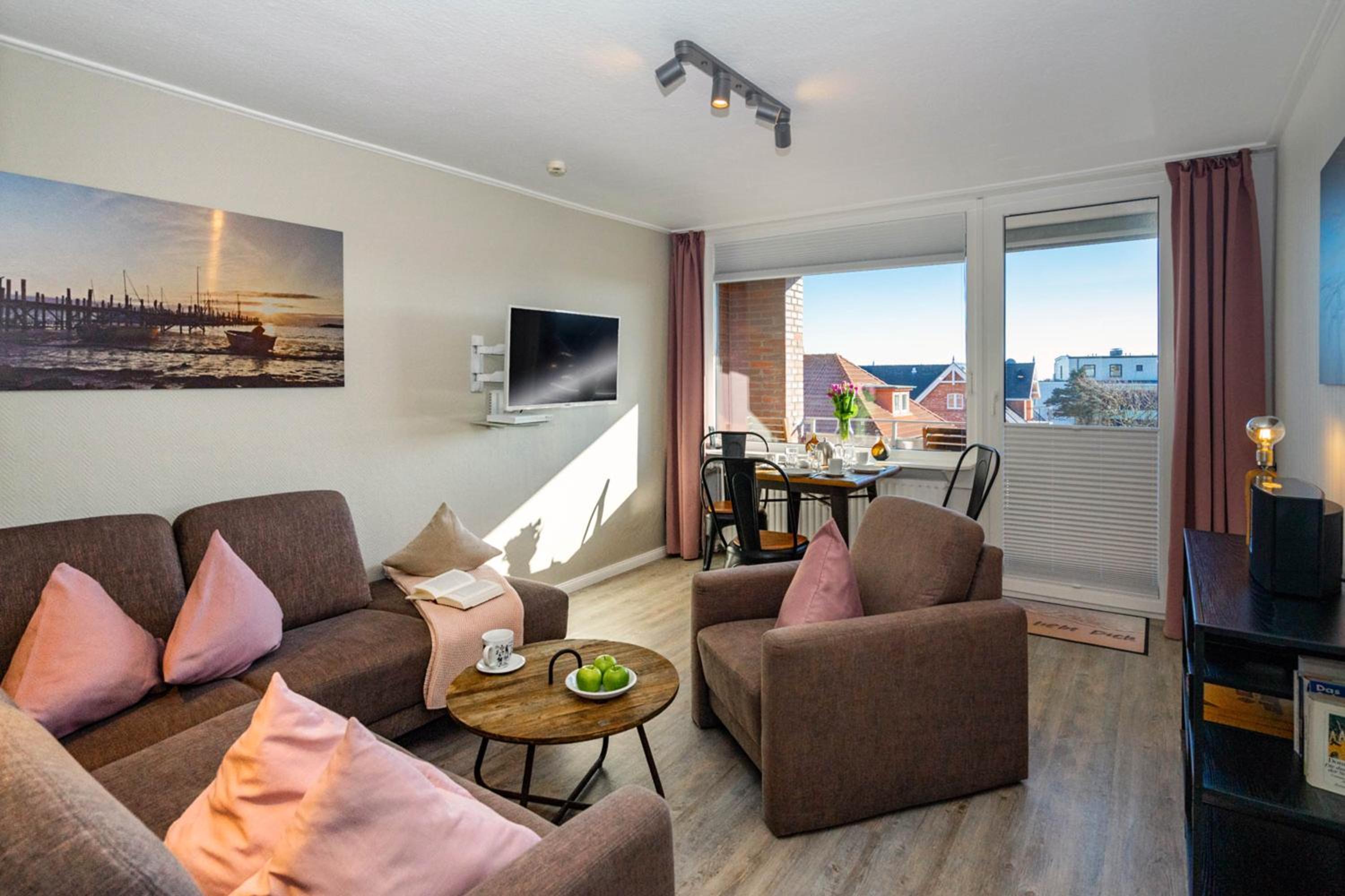 Apartment with Balcony