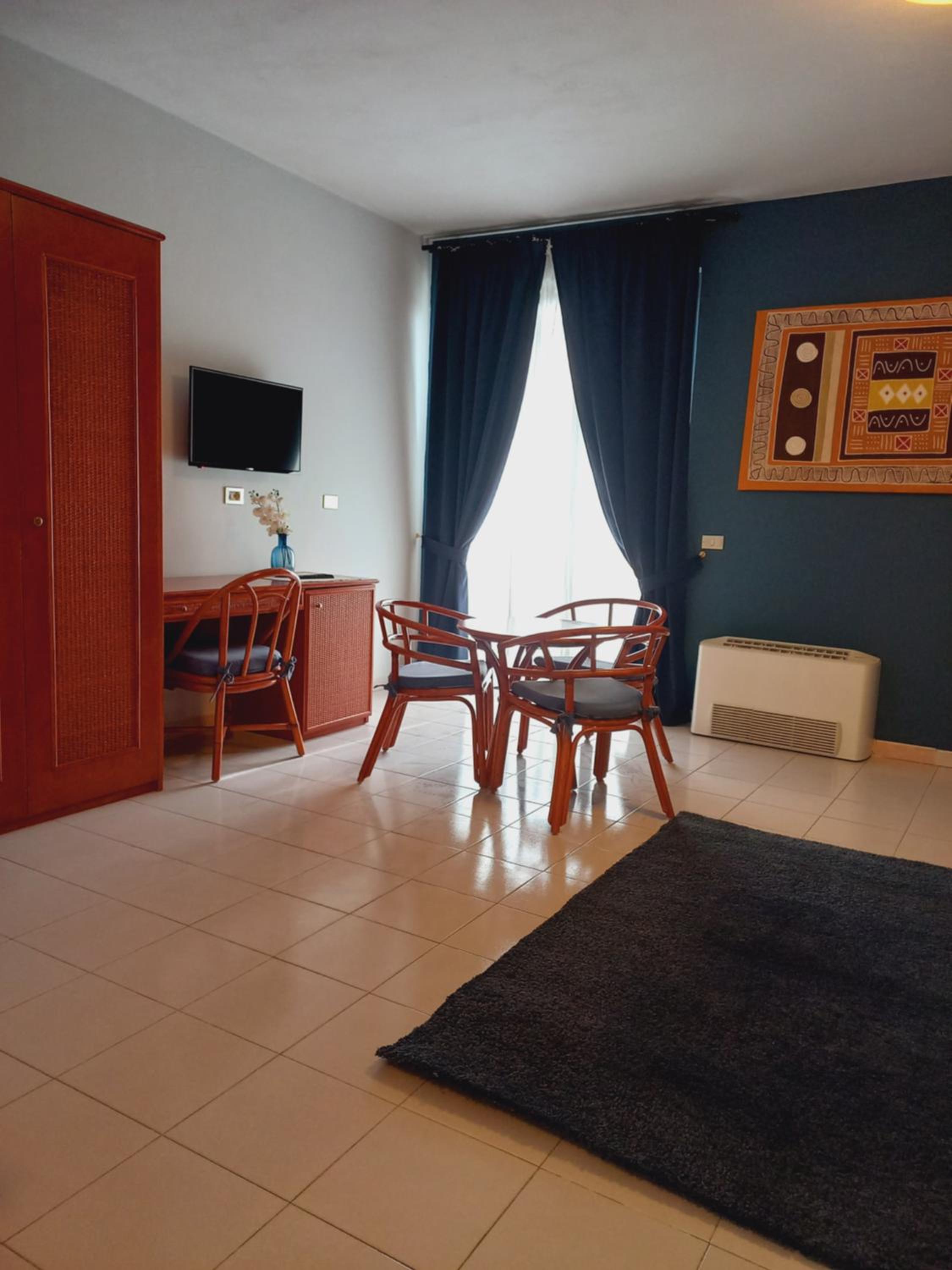 Deluxe Triple Room - Photo 8