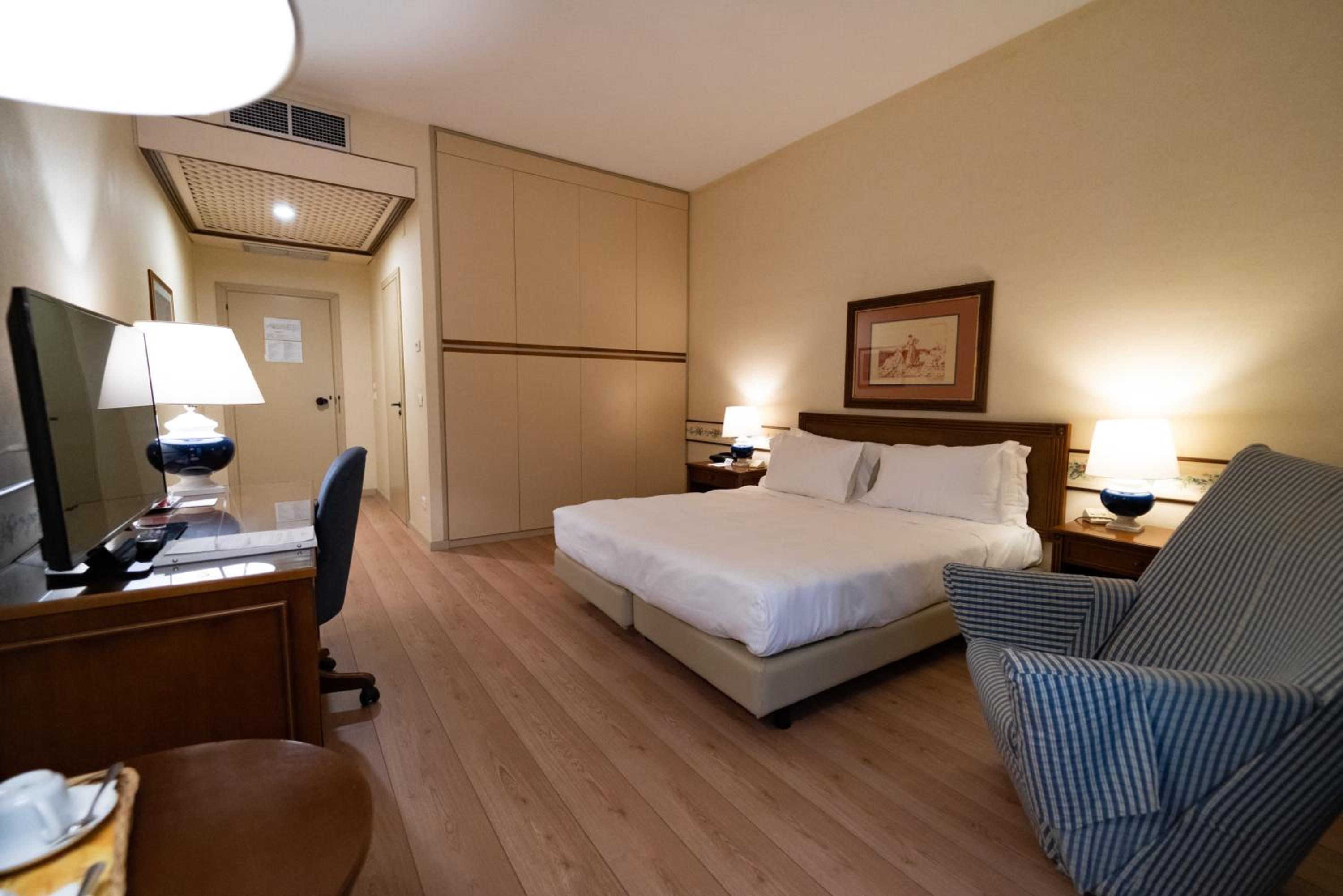 Superior Queen Room - Photo 5