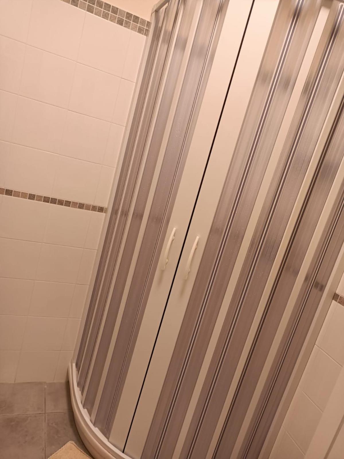 One-Bedroom Apartment - Photo 10