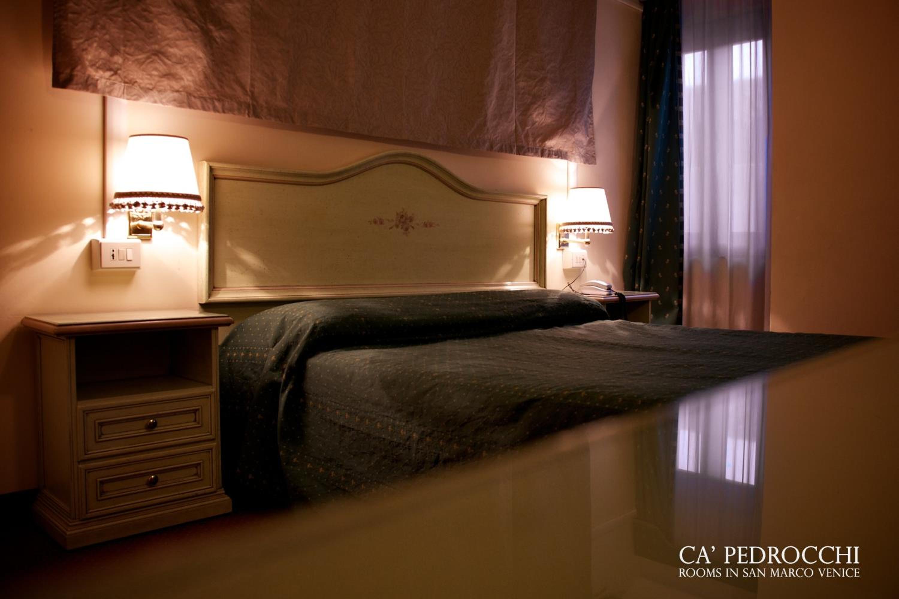 Double or Twin Room photo 2