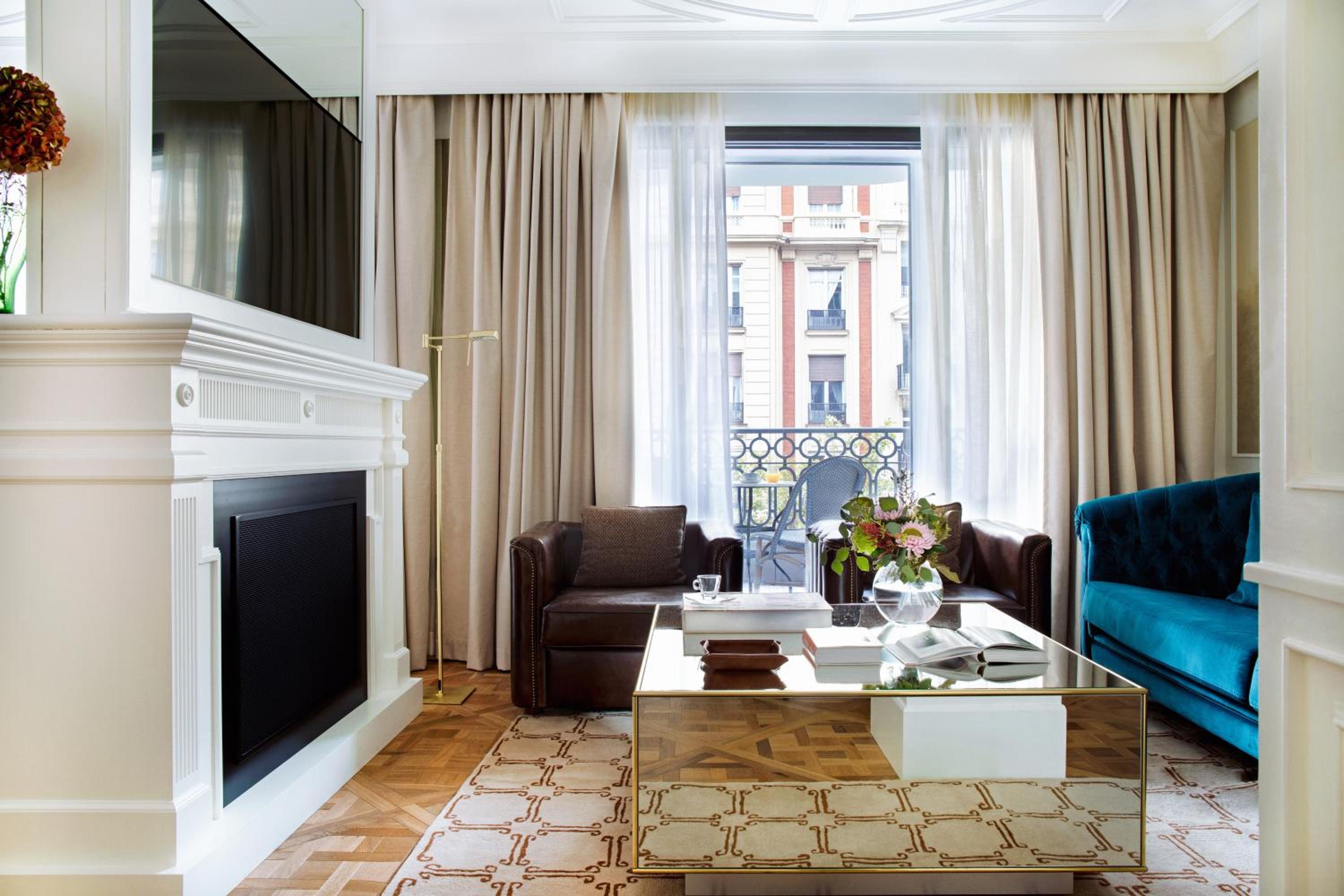 Suite Terrace Velazquez View - Photo 8