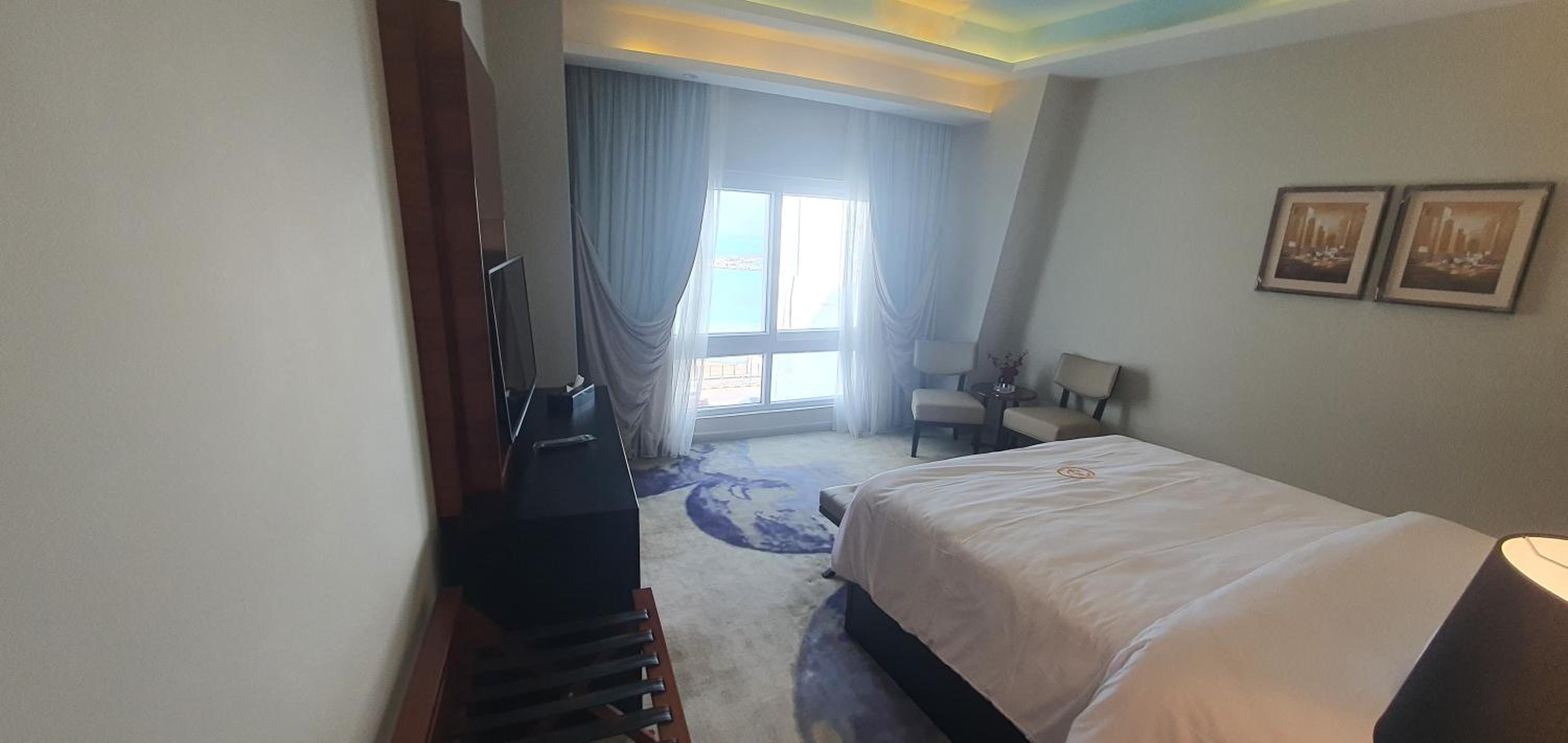 Junior Suite with Ocean View photo 2
