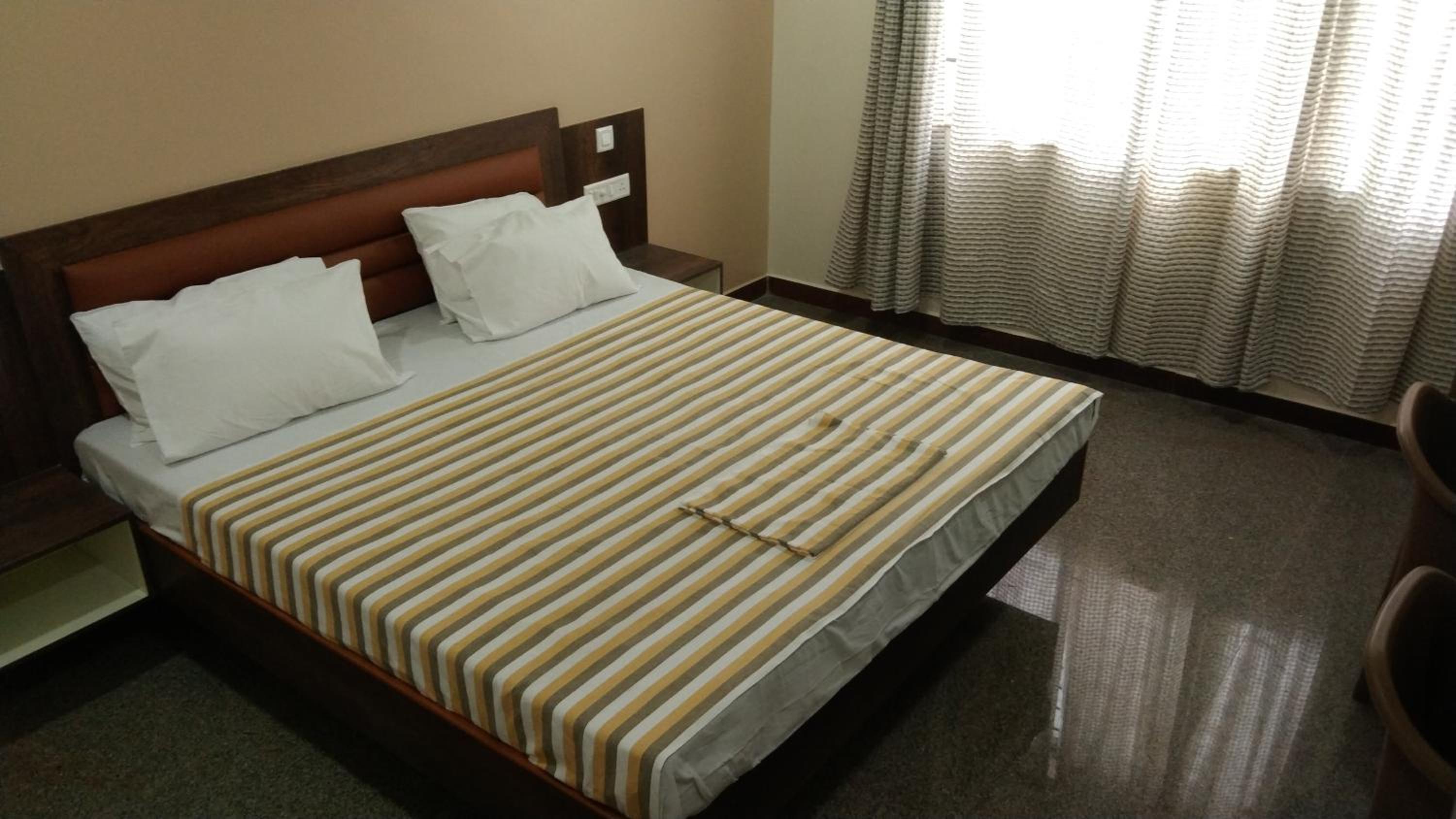 Deluxe Double Room - Photo 1