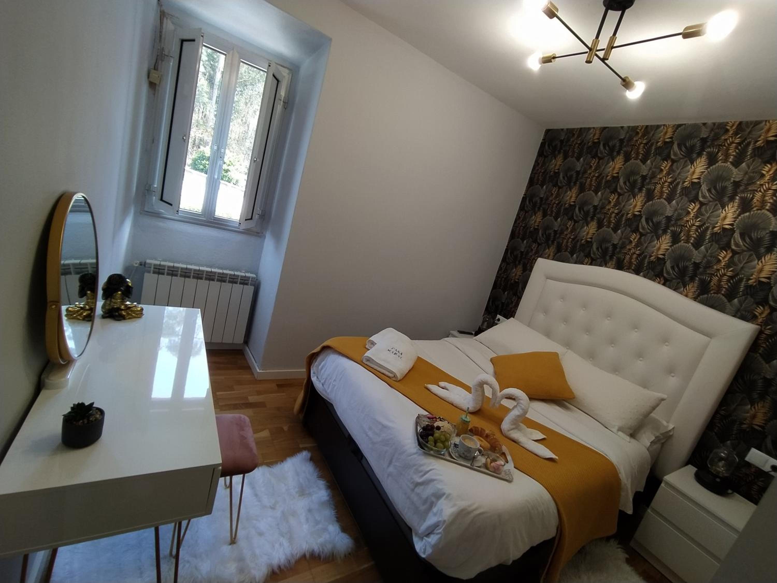 Four-Bedroom House - Photo 30