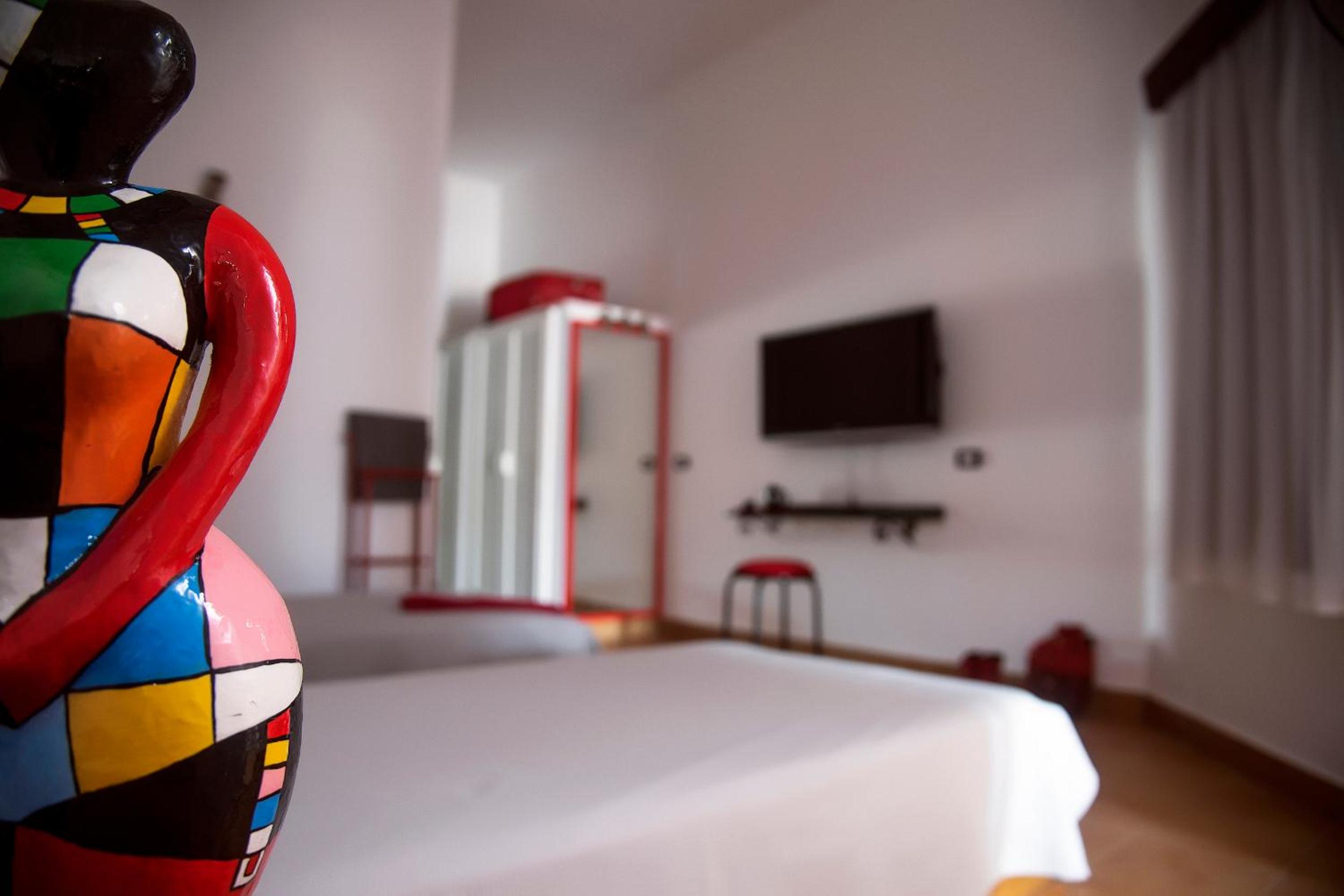 Standard Double Room with Private Bathroom - Photo 1