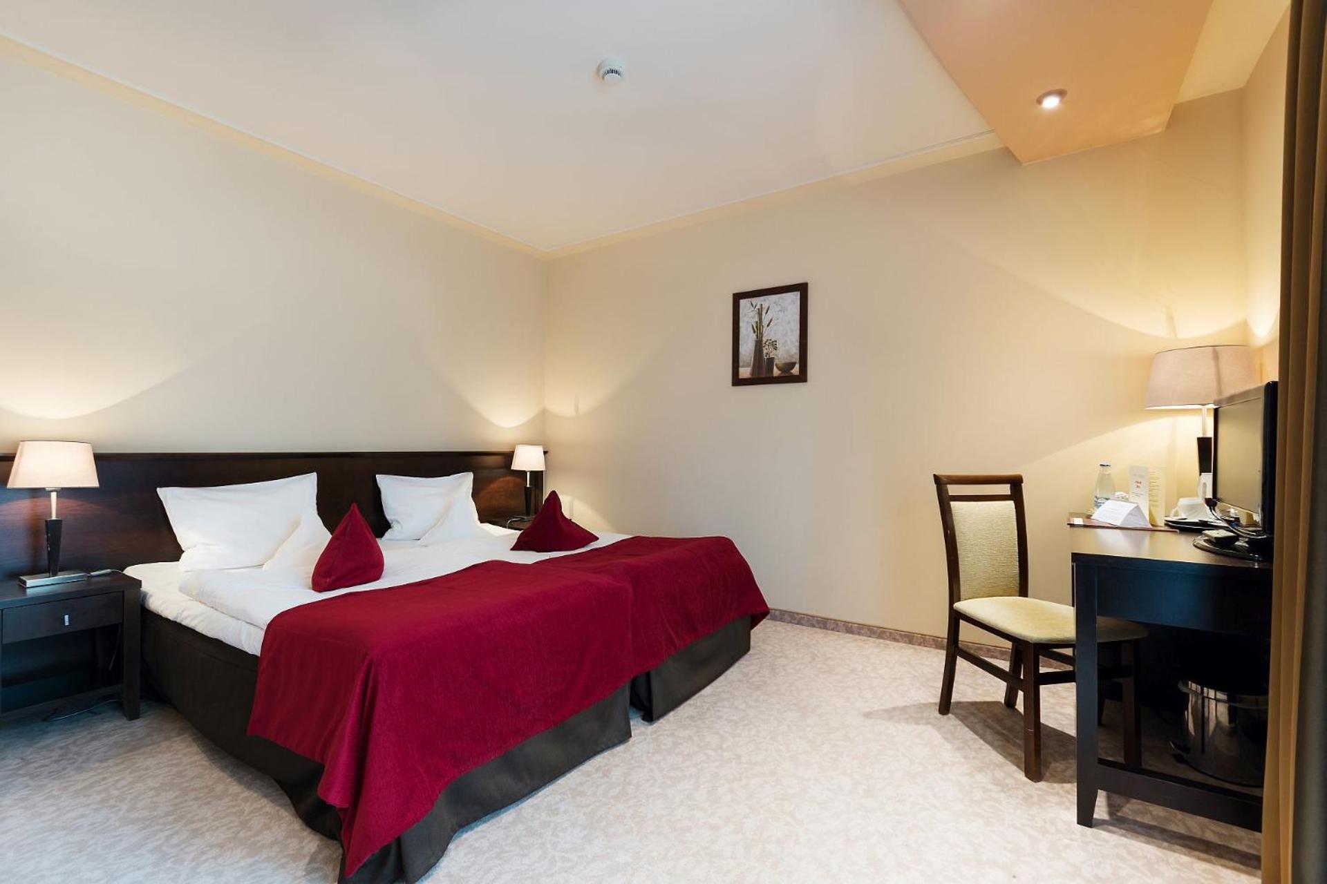 Standard Double Room - Photo 3