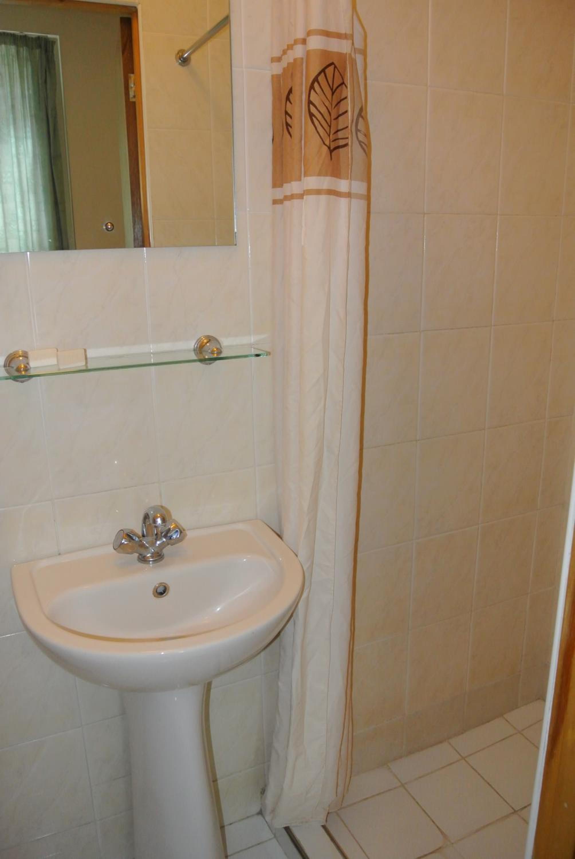 Single Room photo 3