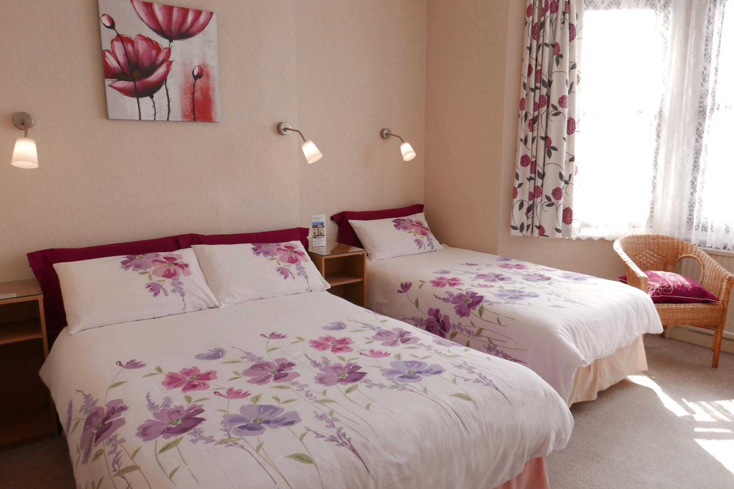 Double or Twin Room with Shower photo 1