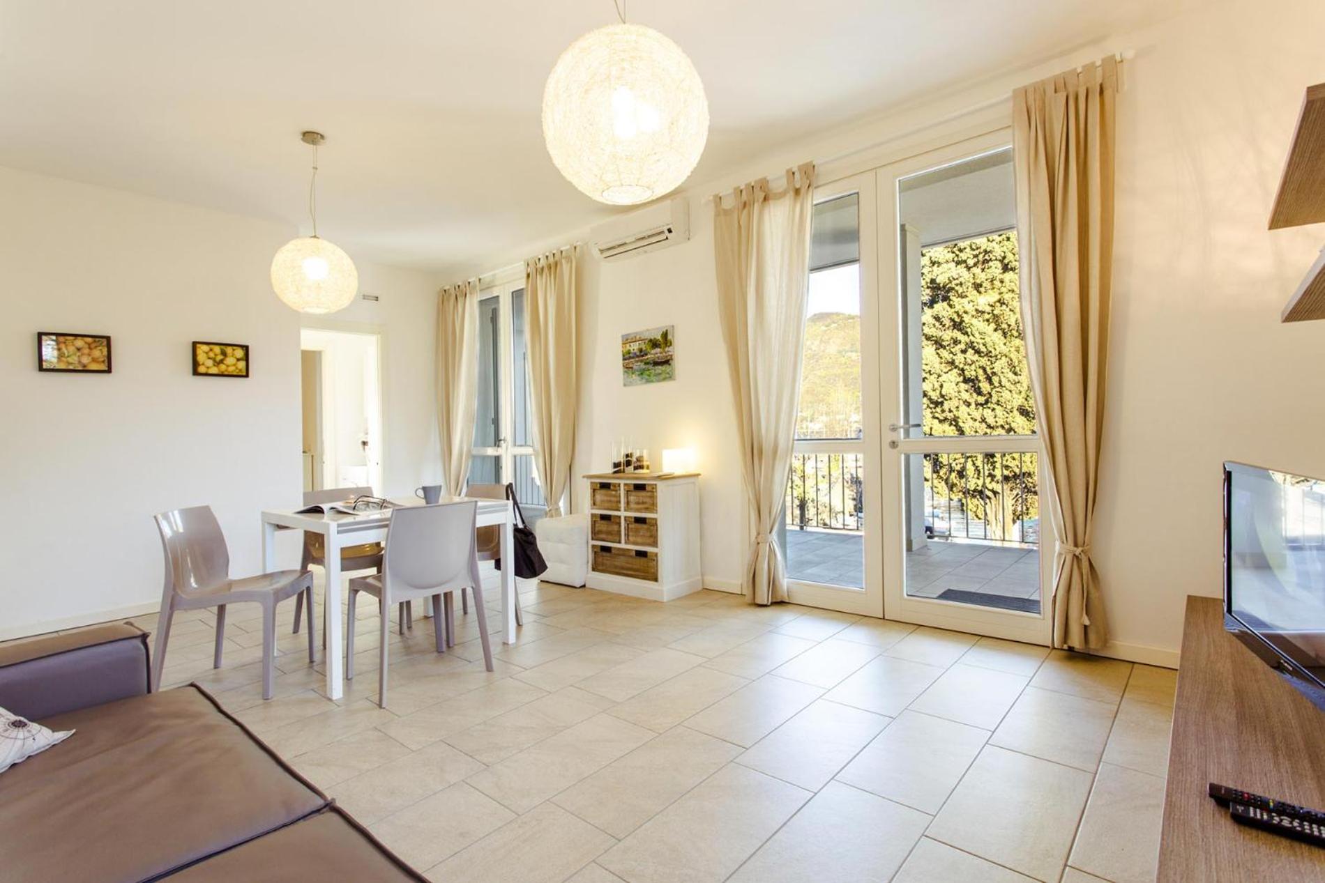 Superior Apartment with City View photo 1