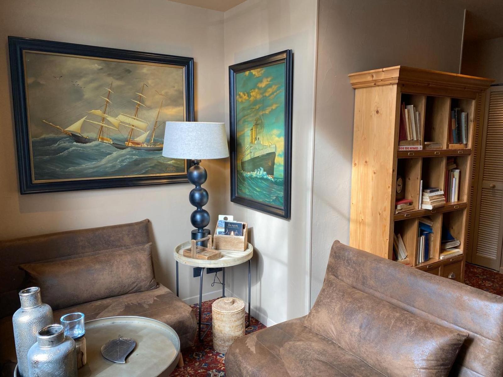 Apartment - Photo 2