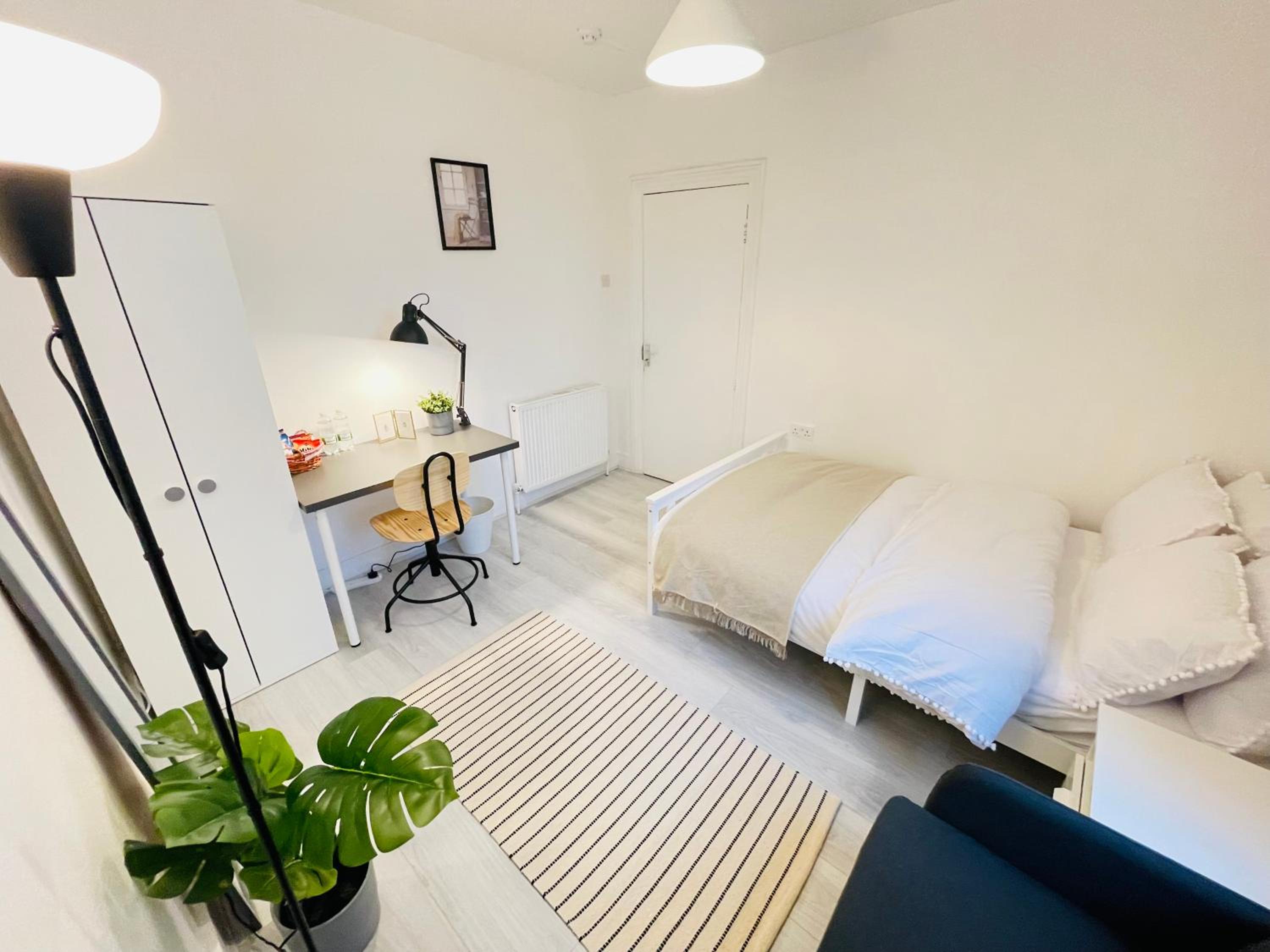 Small Double Room photo 3