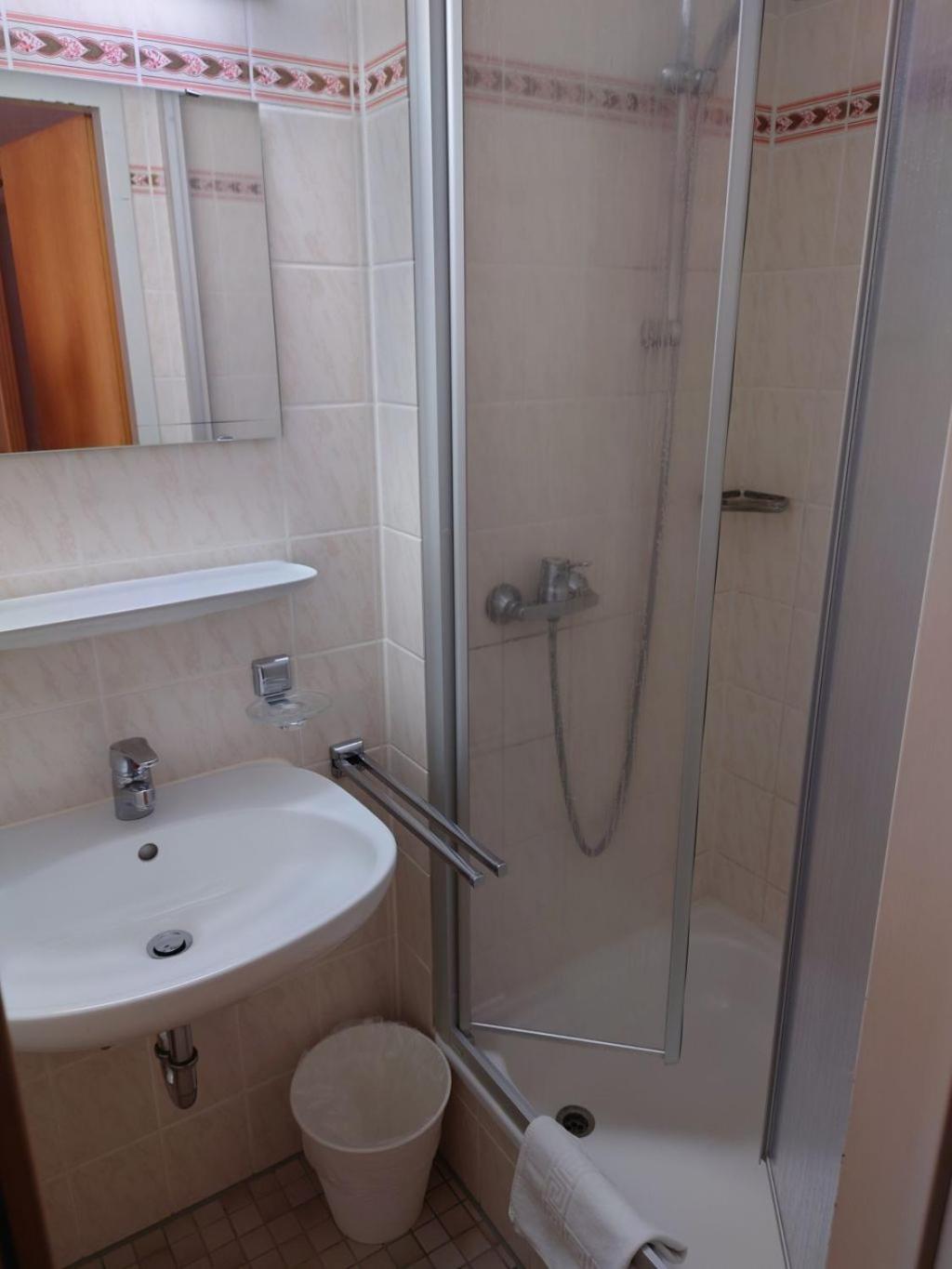 Double Room with Balcony photo 2