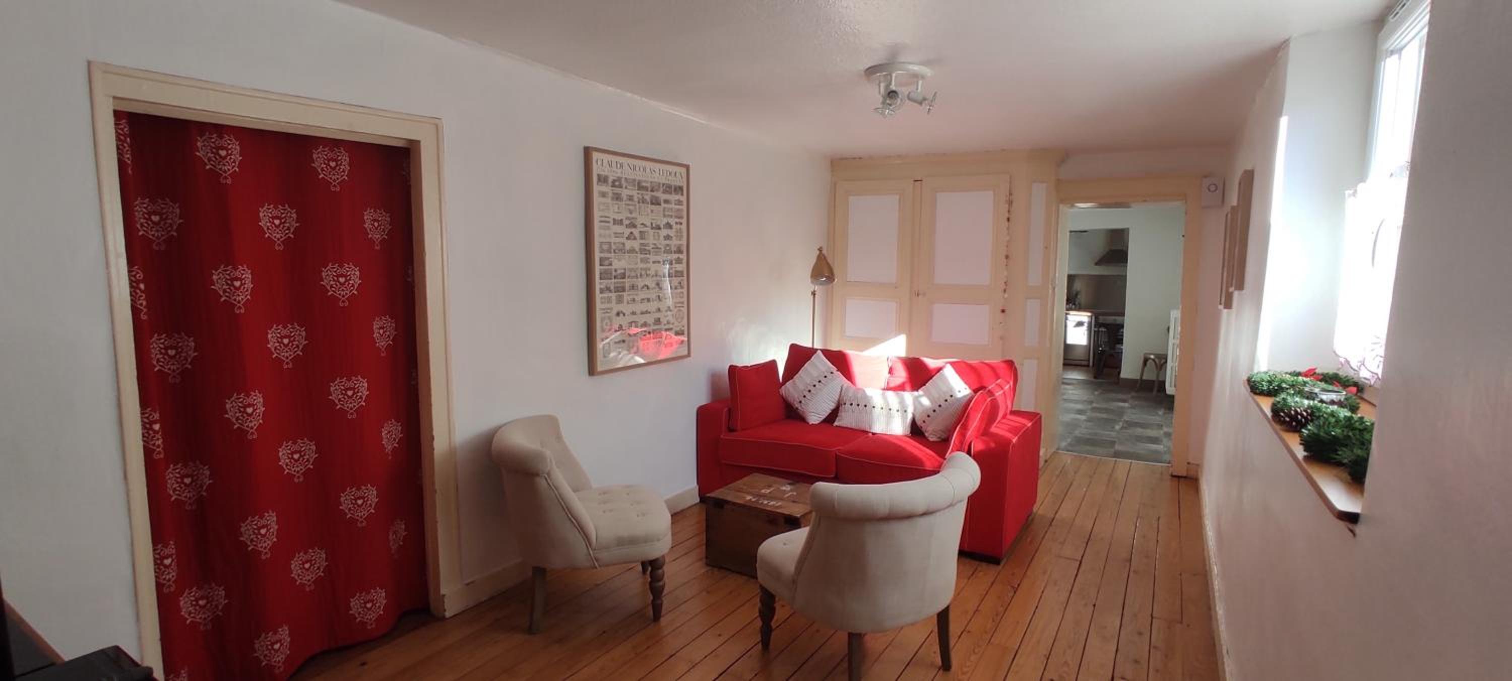 Apartment with Garden View - Photo 5