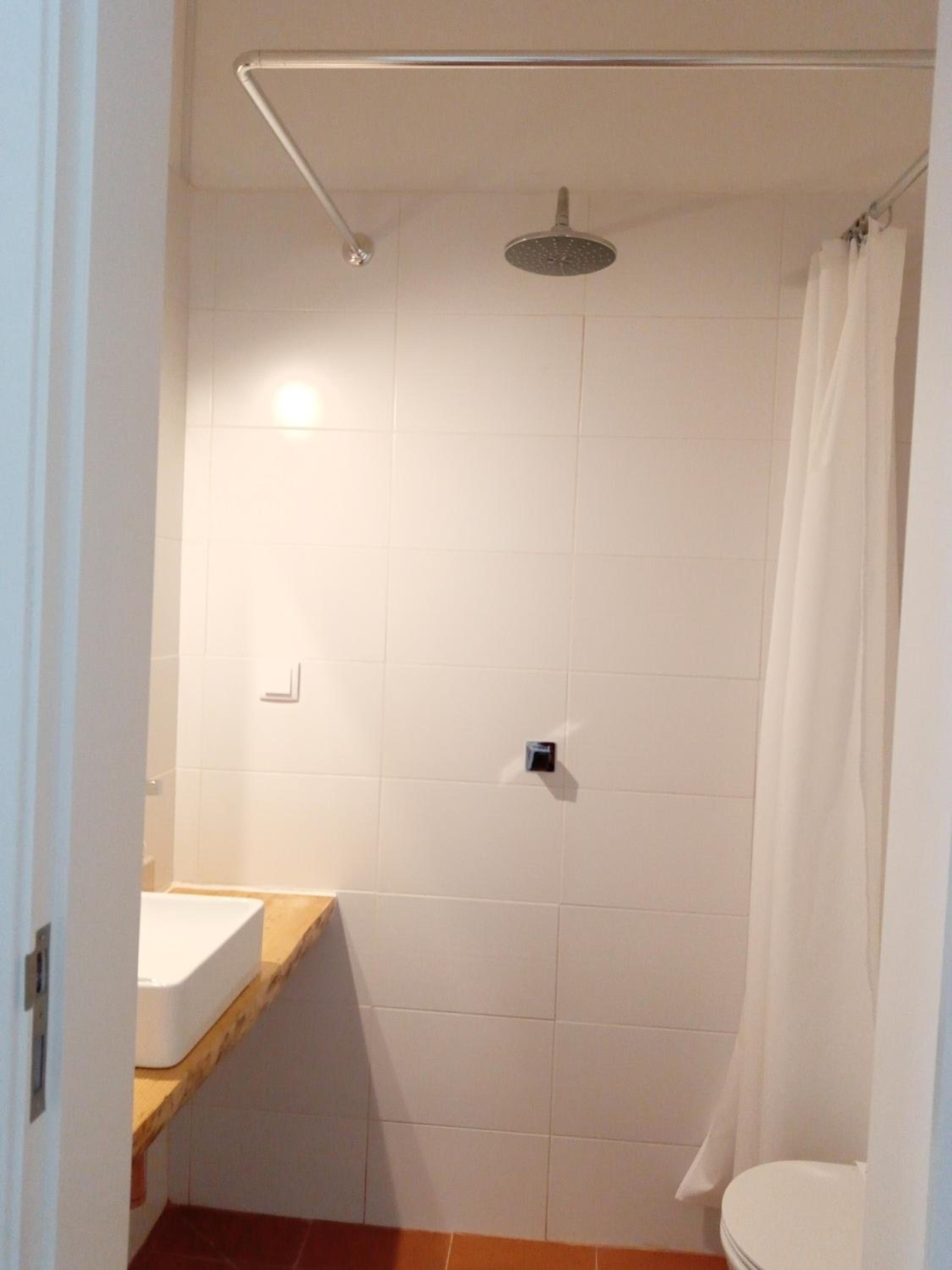 Double Room with Private Bathroom - Photo 5