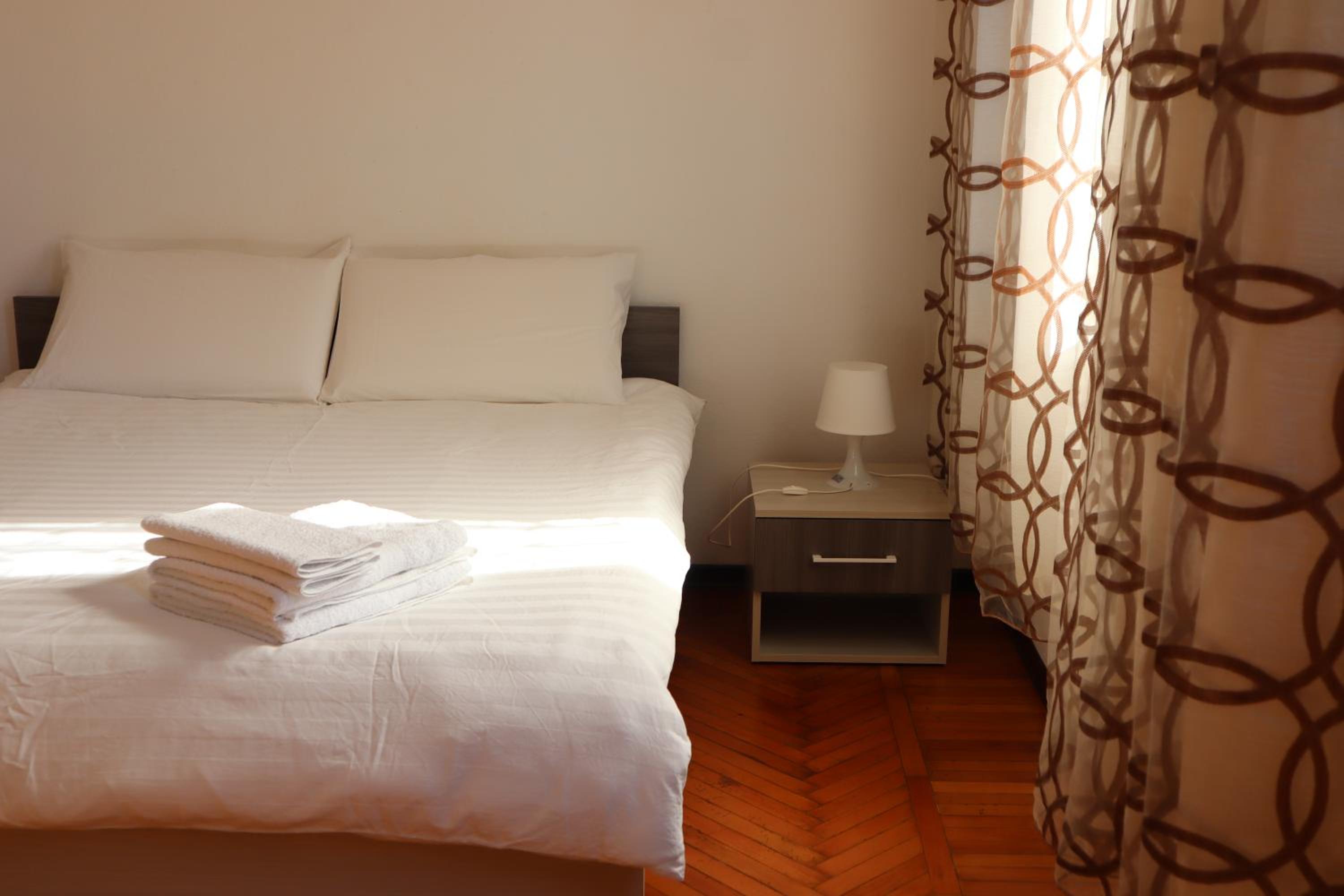 Double Room - Photo 1