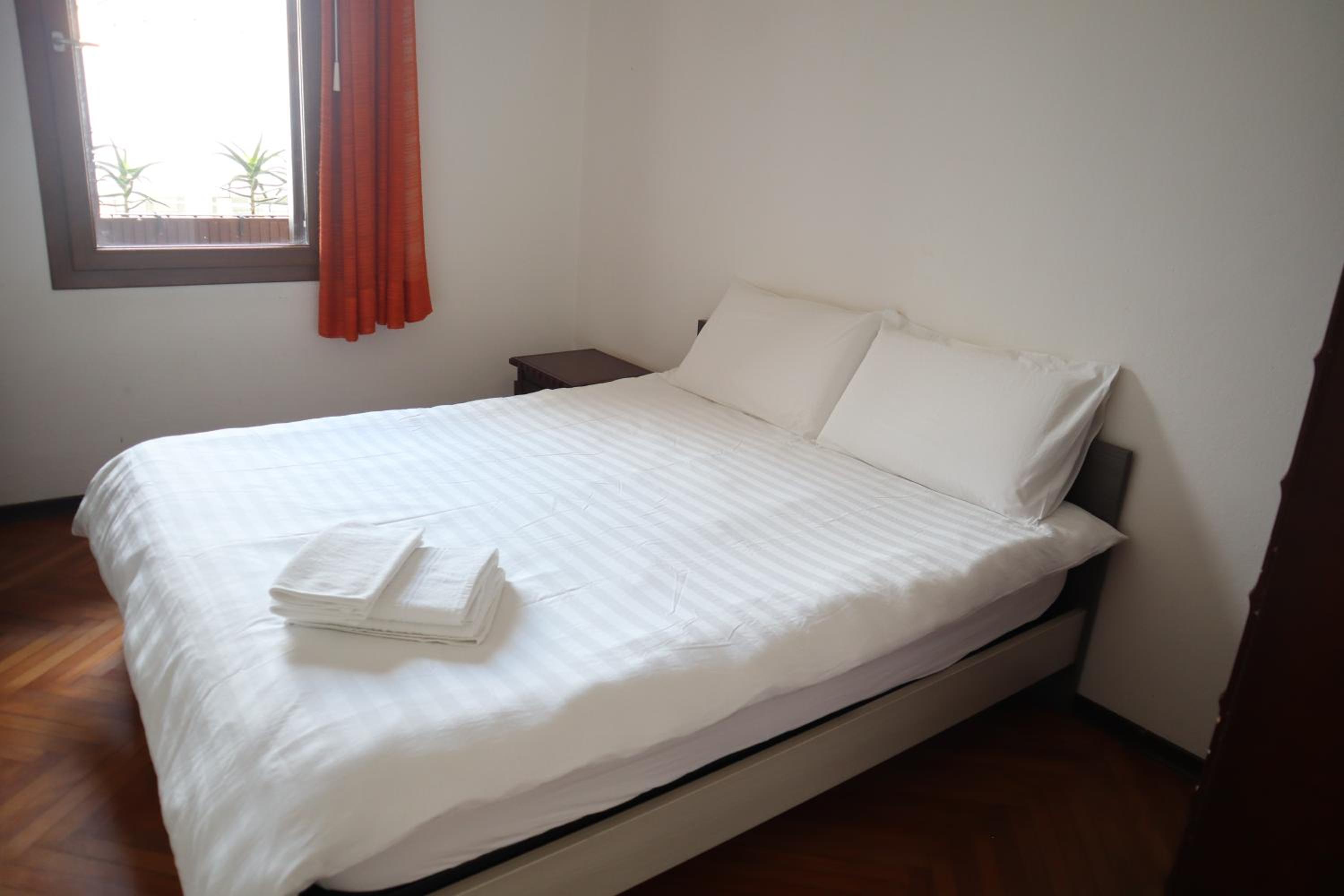 Double Room - Photo 30