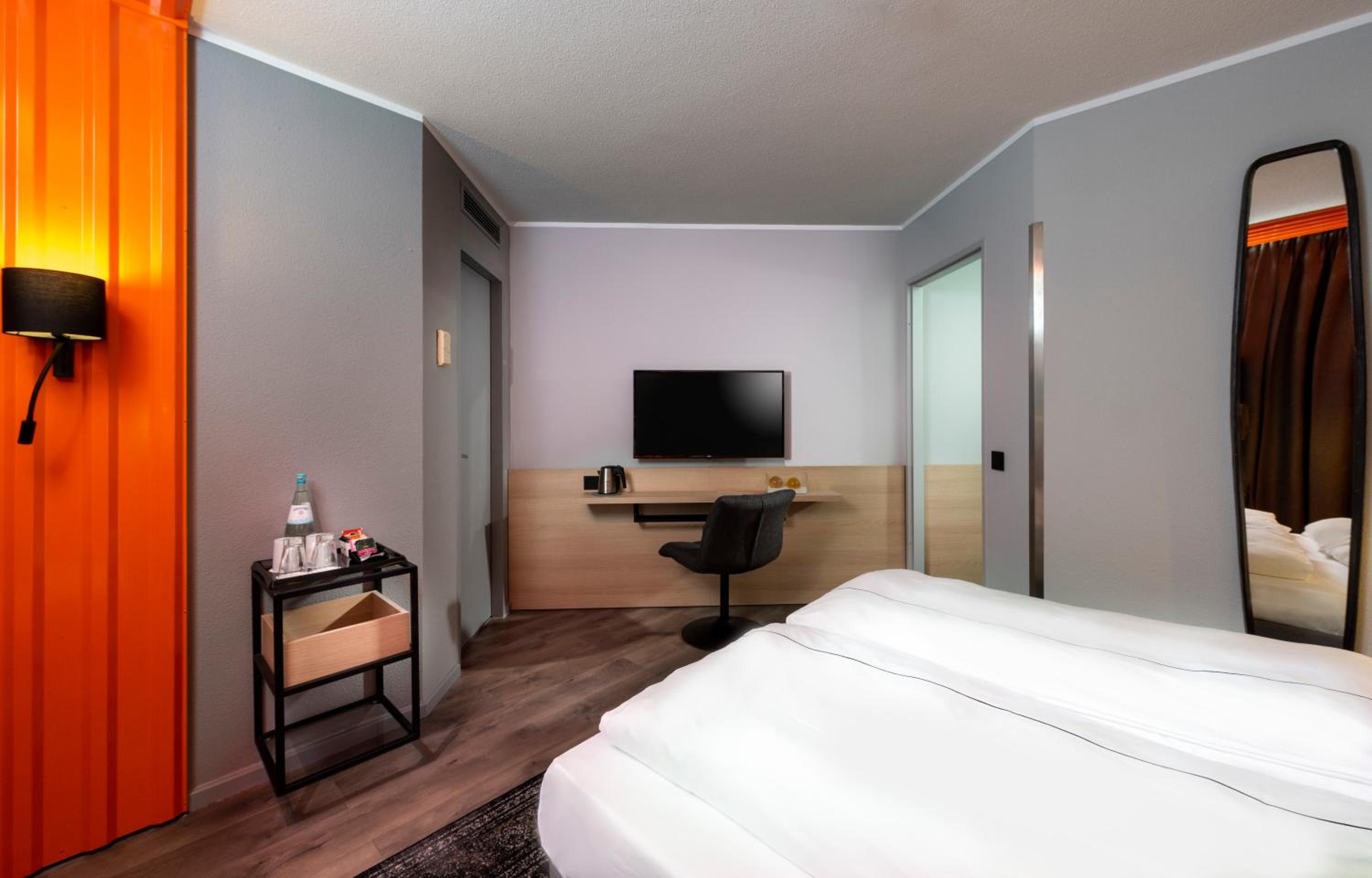 ibis Styles Berlin Treptow — photo 75