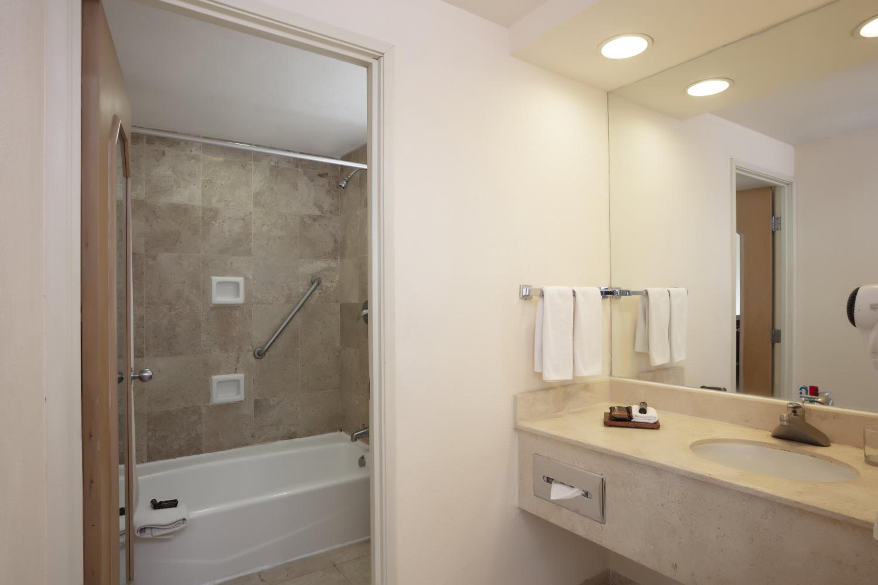 Superior Double Room - Photo 2