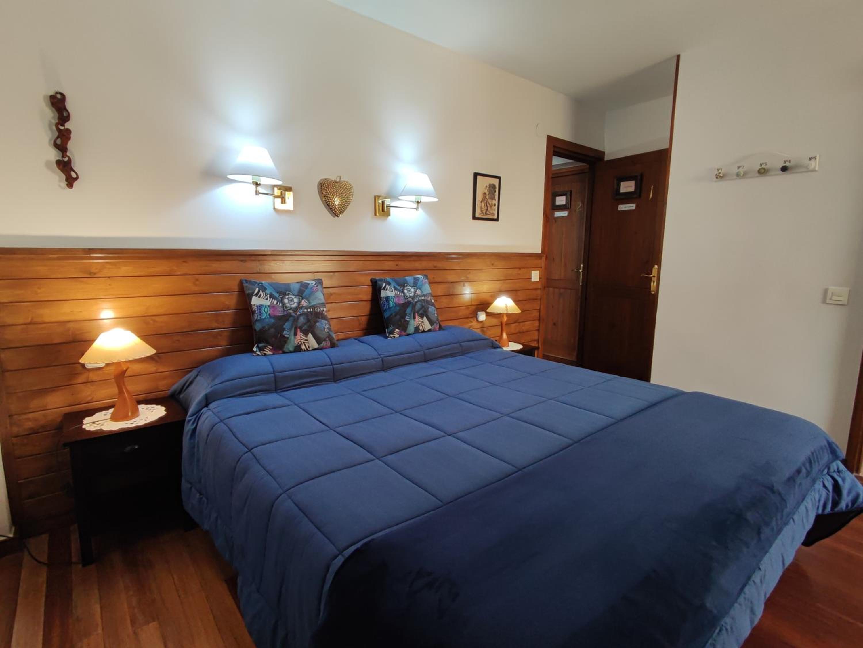 Standard Double or Twin Room - Photo 1