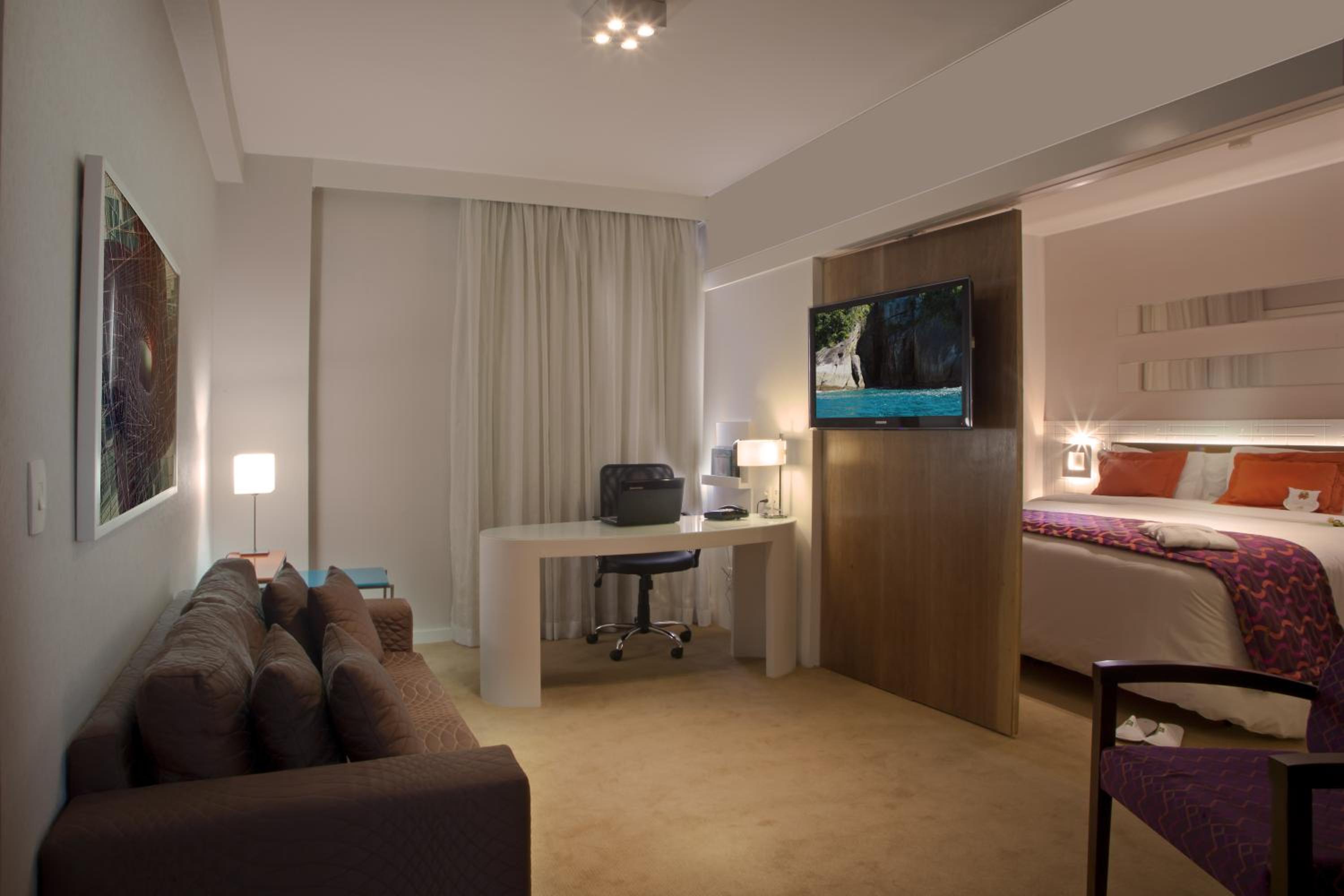 Business Double Room - Photo 1