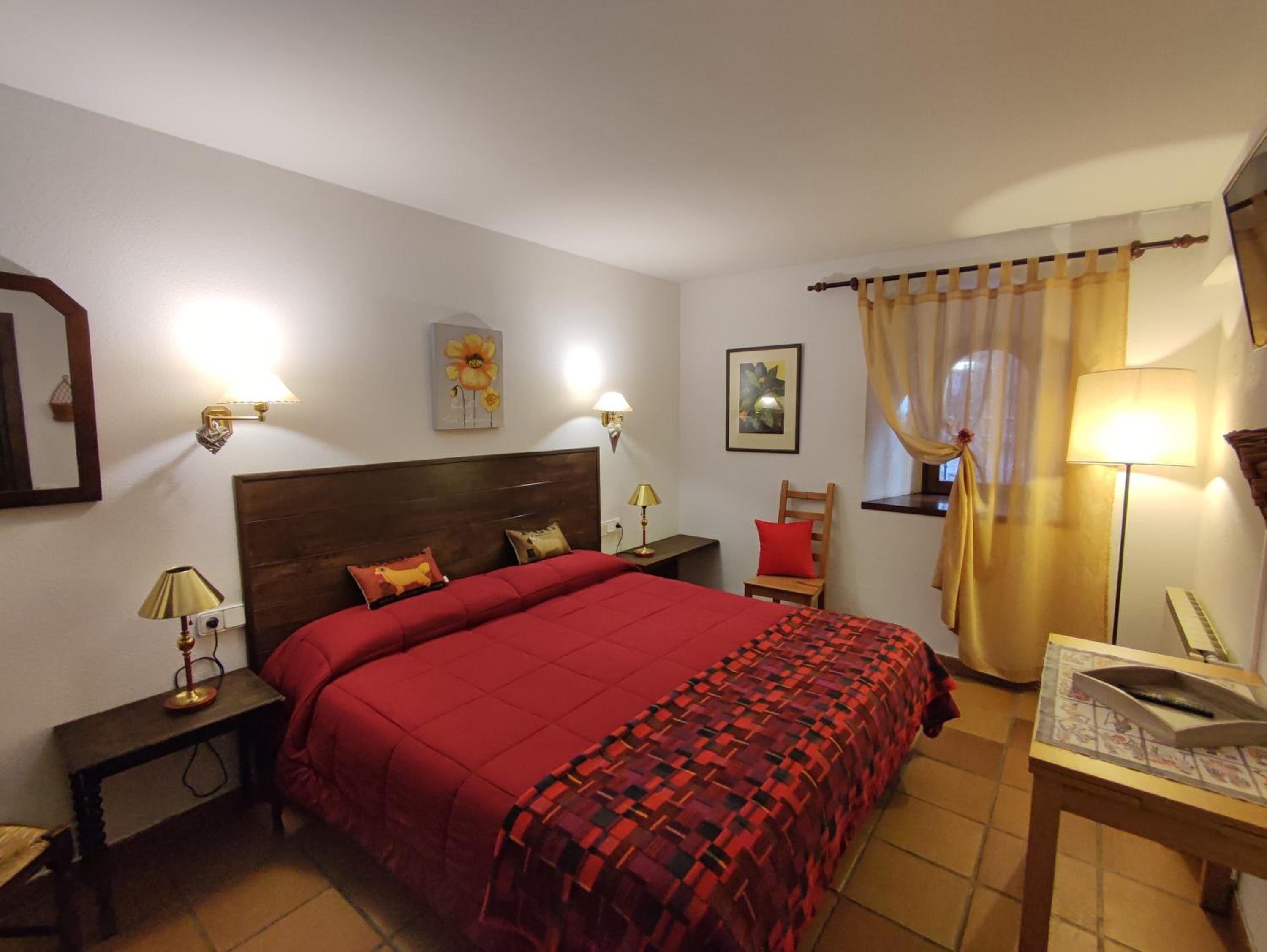 Standard Triple Room - Photo 1
