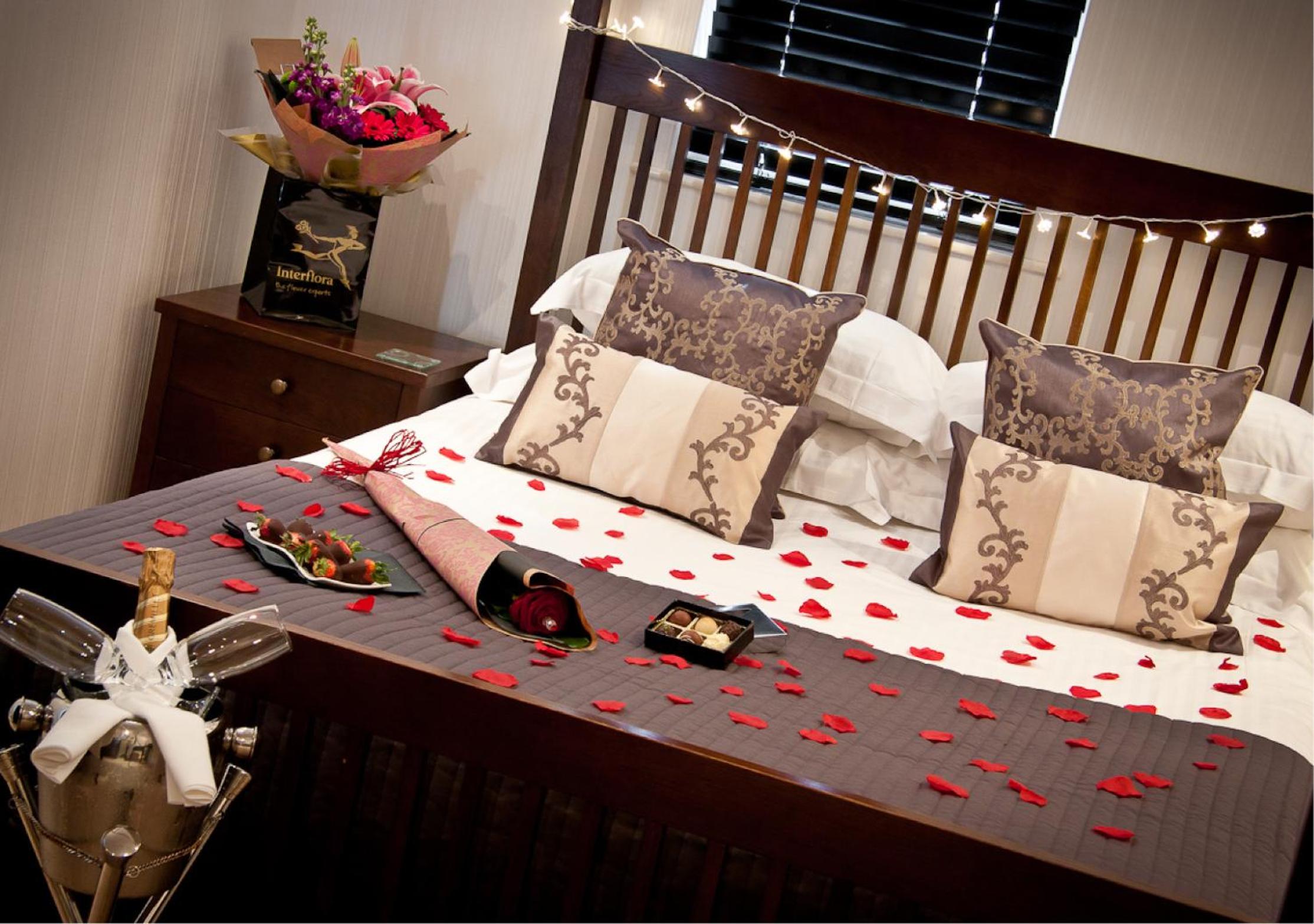 Luxury Room with Spa Bath - Photo 22