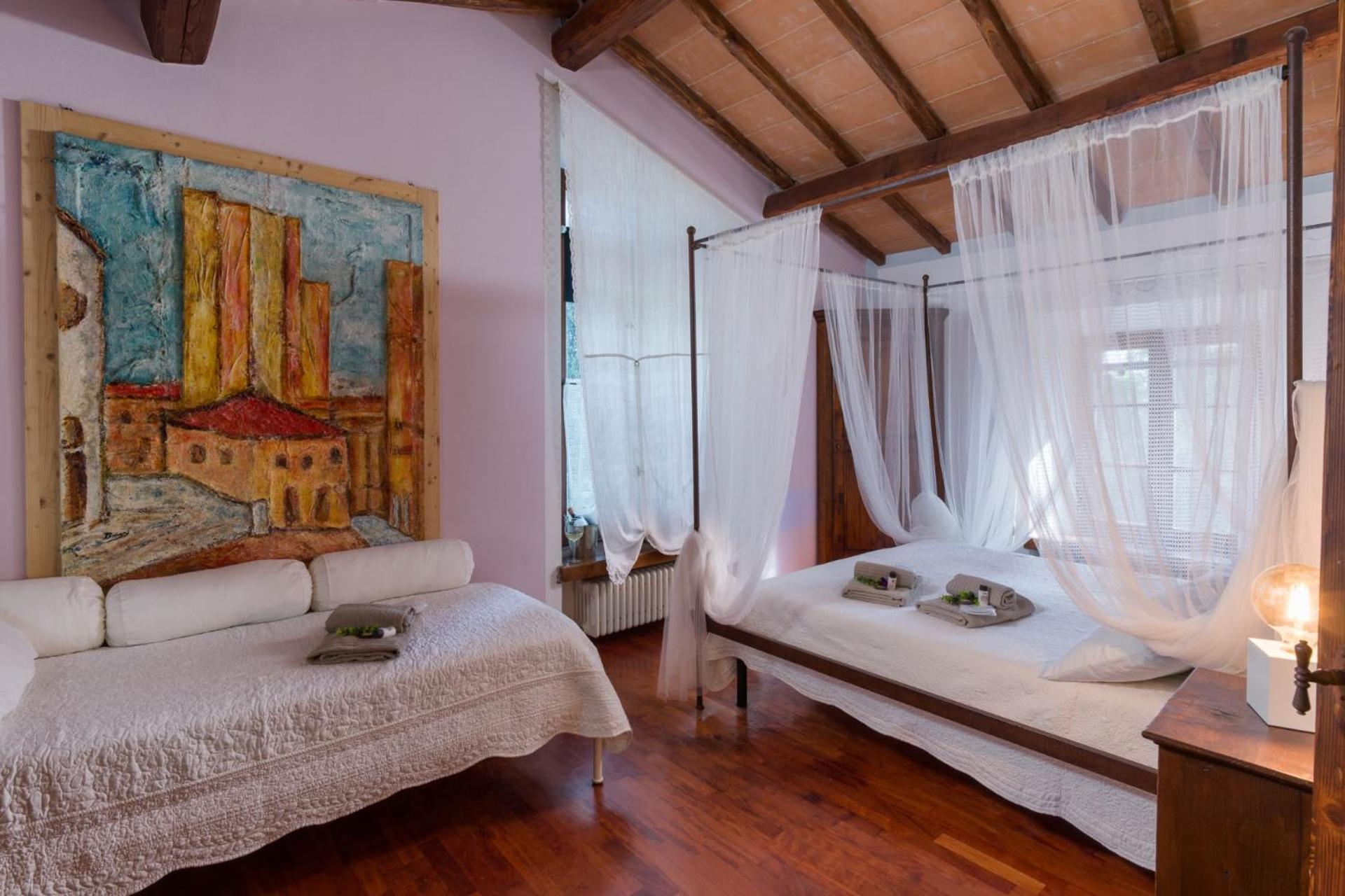 Villa photo 3