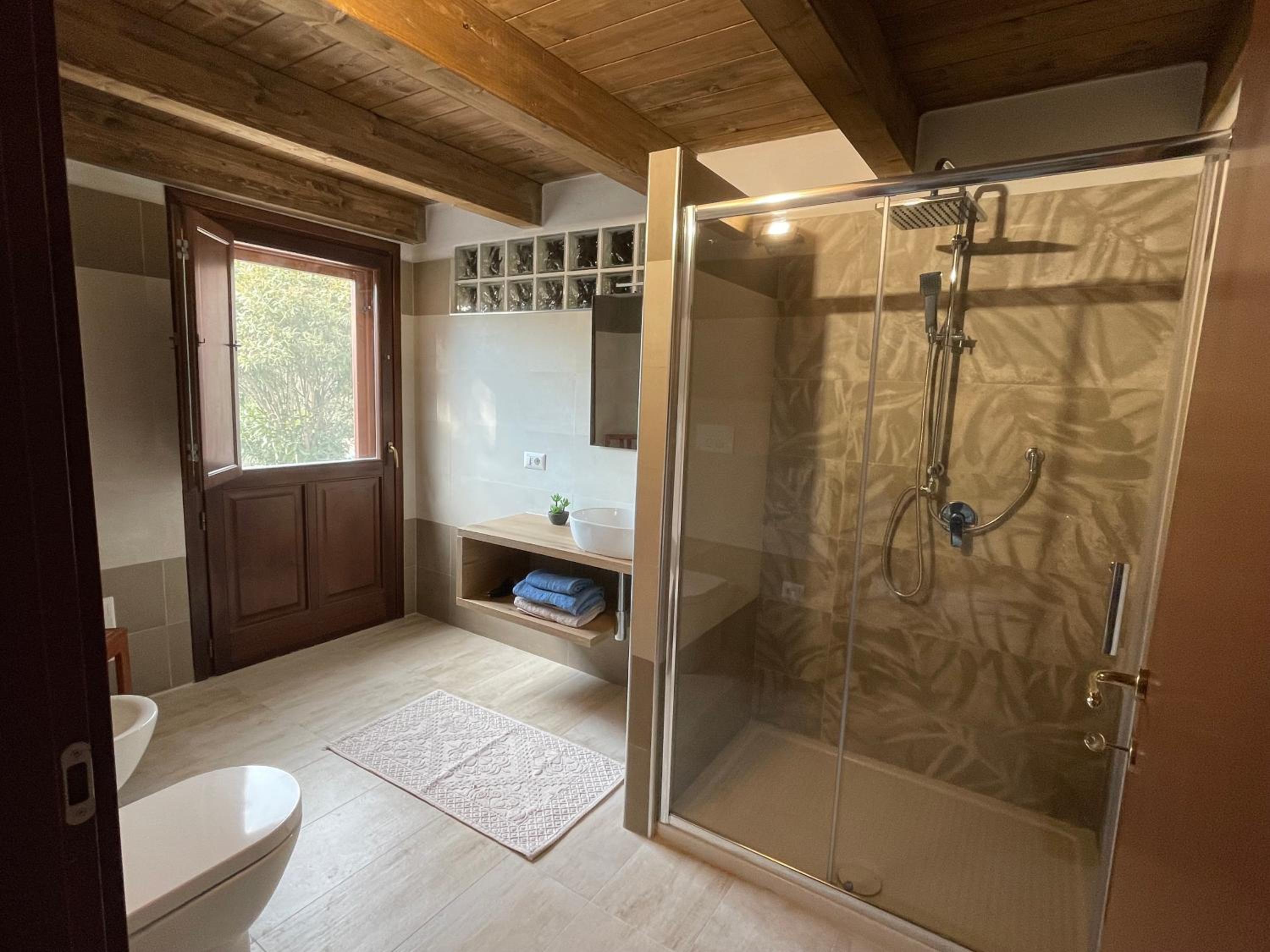 Double Room with Terrace - Photo 2
