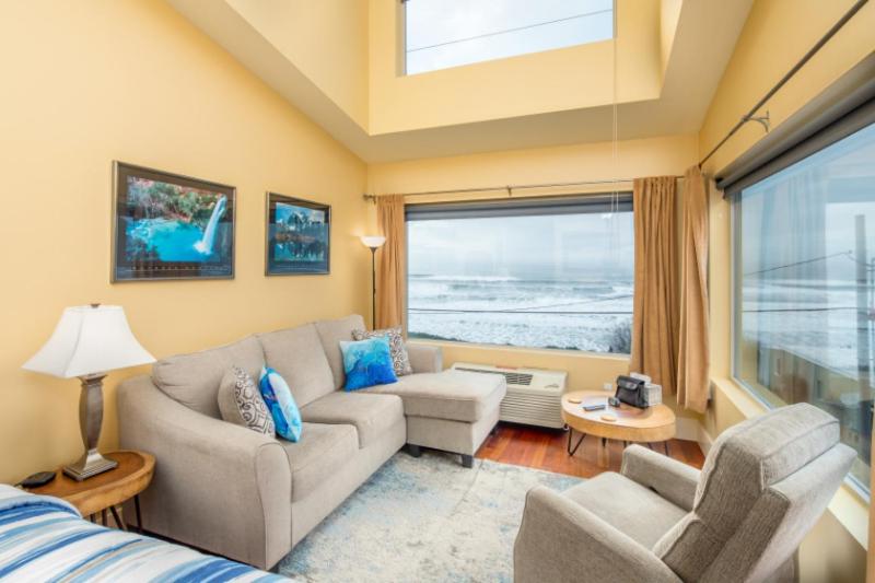 King Room with Sea View - Not Pet Friendly photo 2