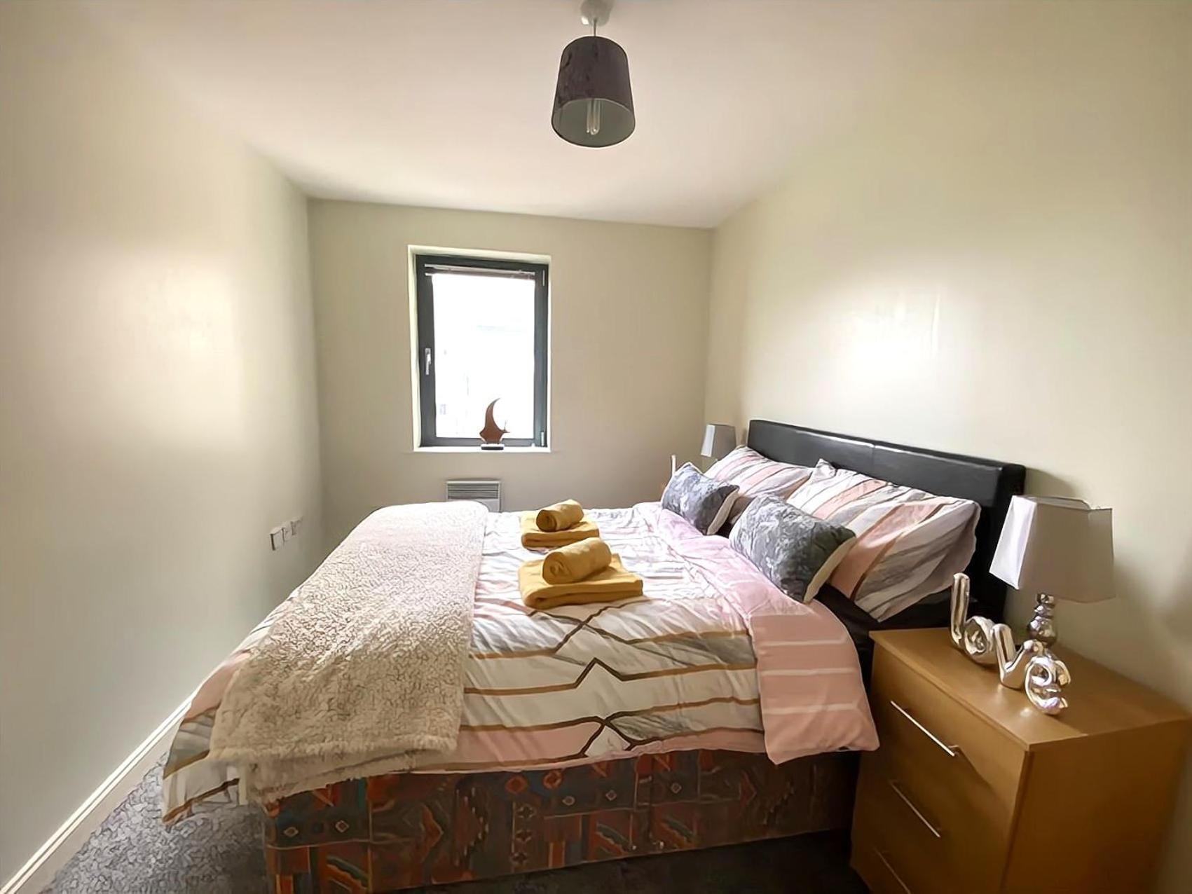 Two-Bedroom Apartment photo 3
