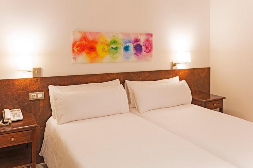 Economy Double Room photo 3