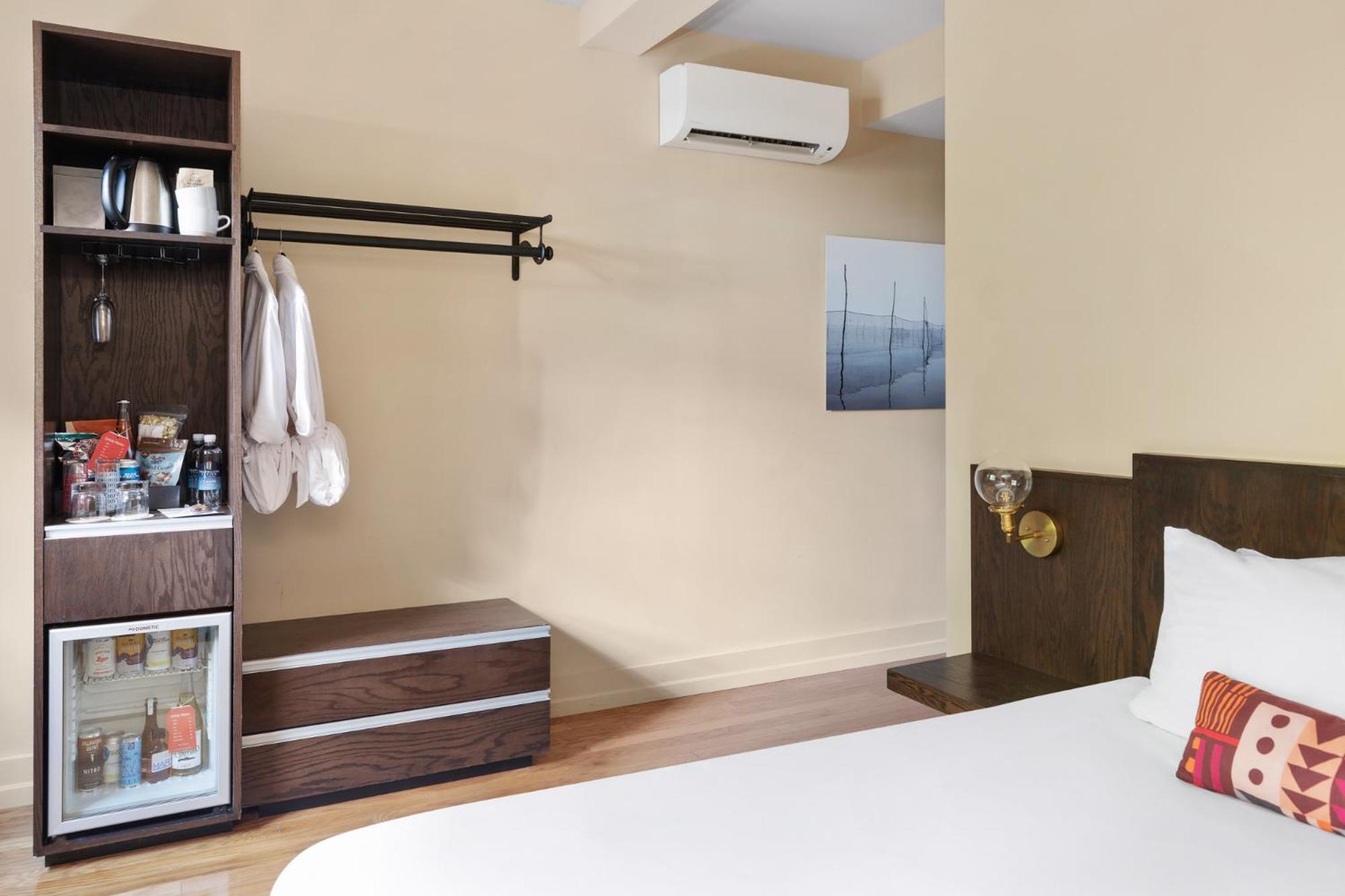 Queen Room with Garden View photo 3