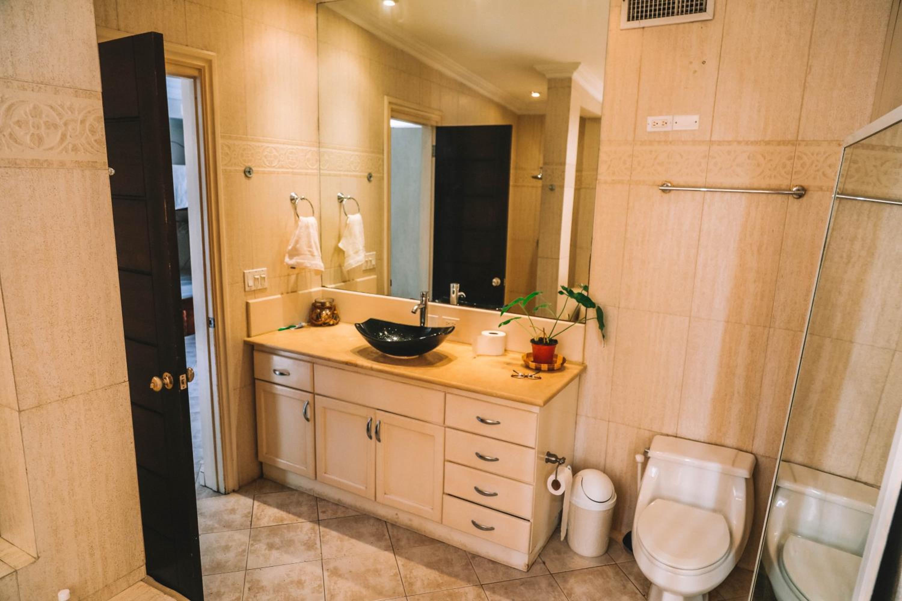 Standard Double Room with Shared Bathroom photo 2