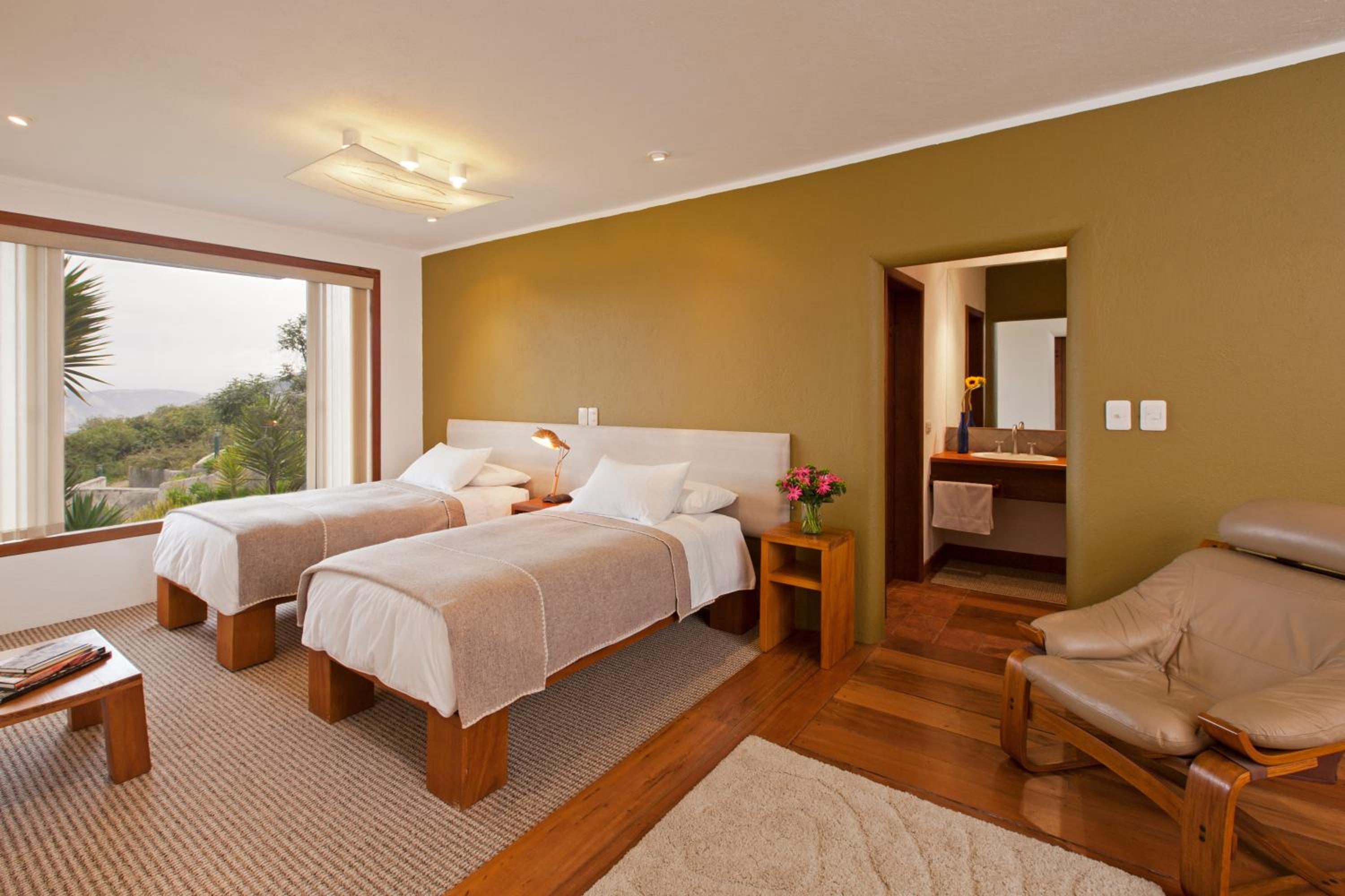 Double Room - Photo 2