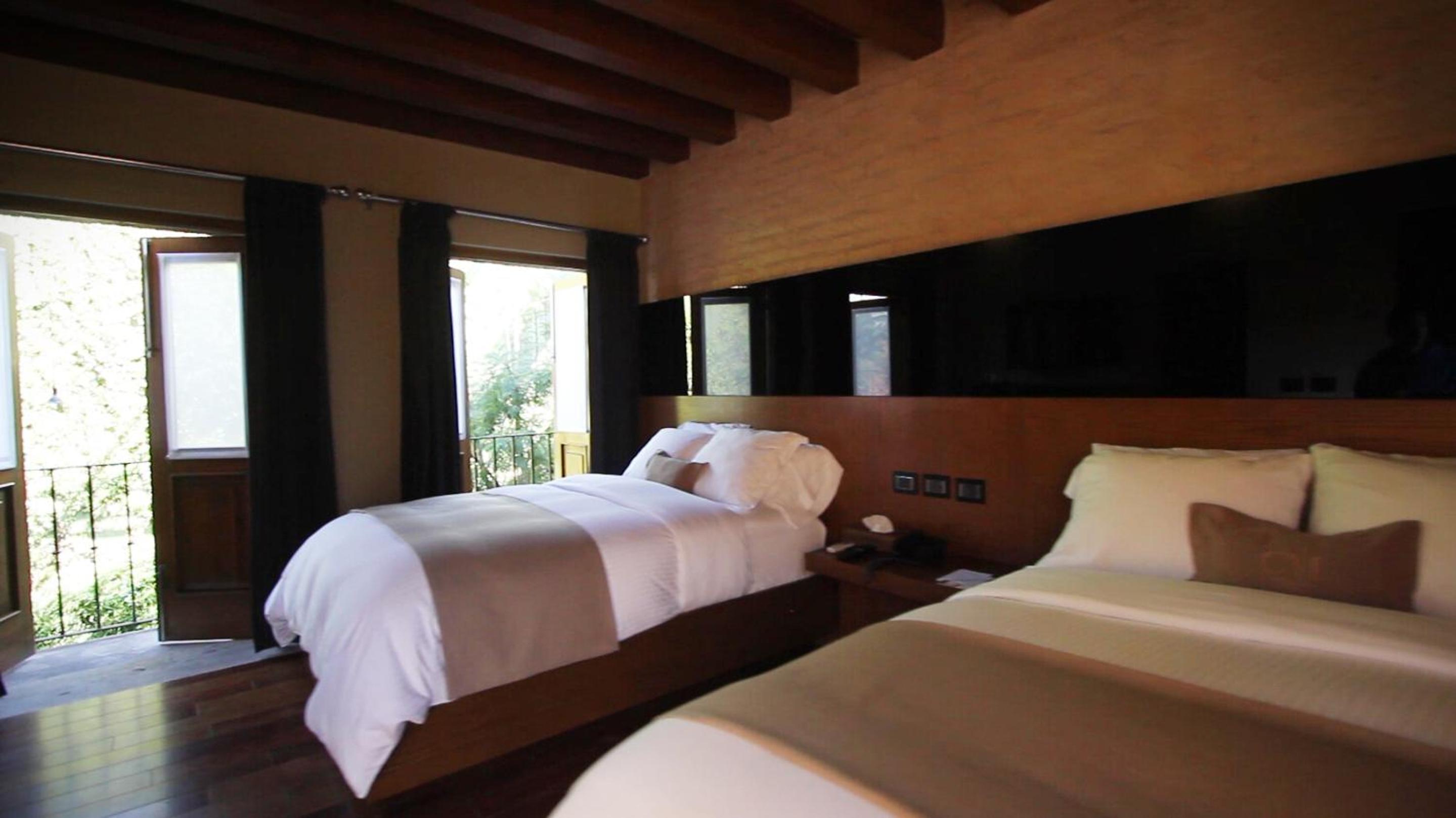 Suite - Photo 7