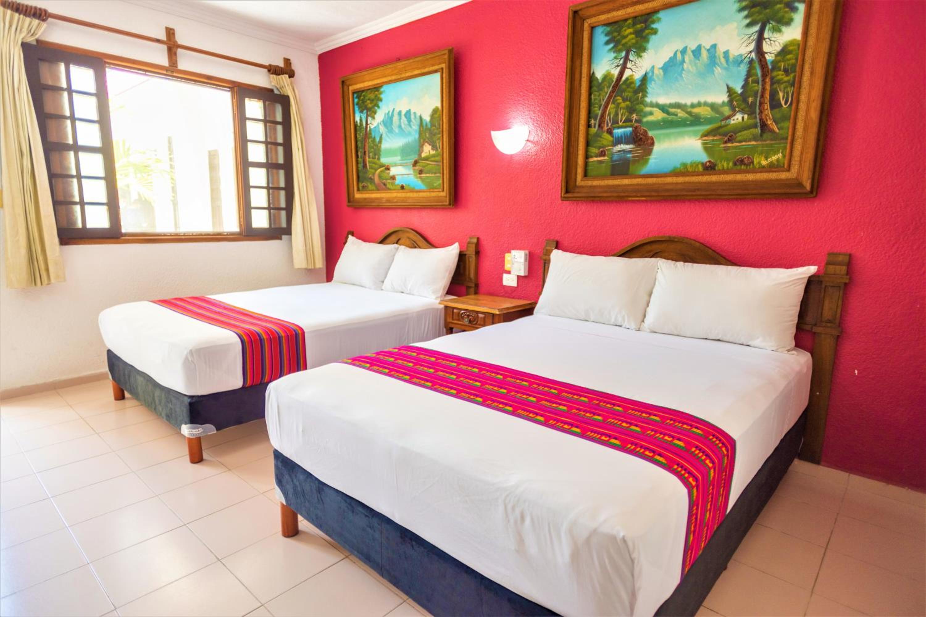 Standard Double Room - Photo 17