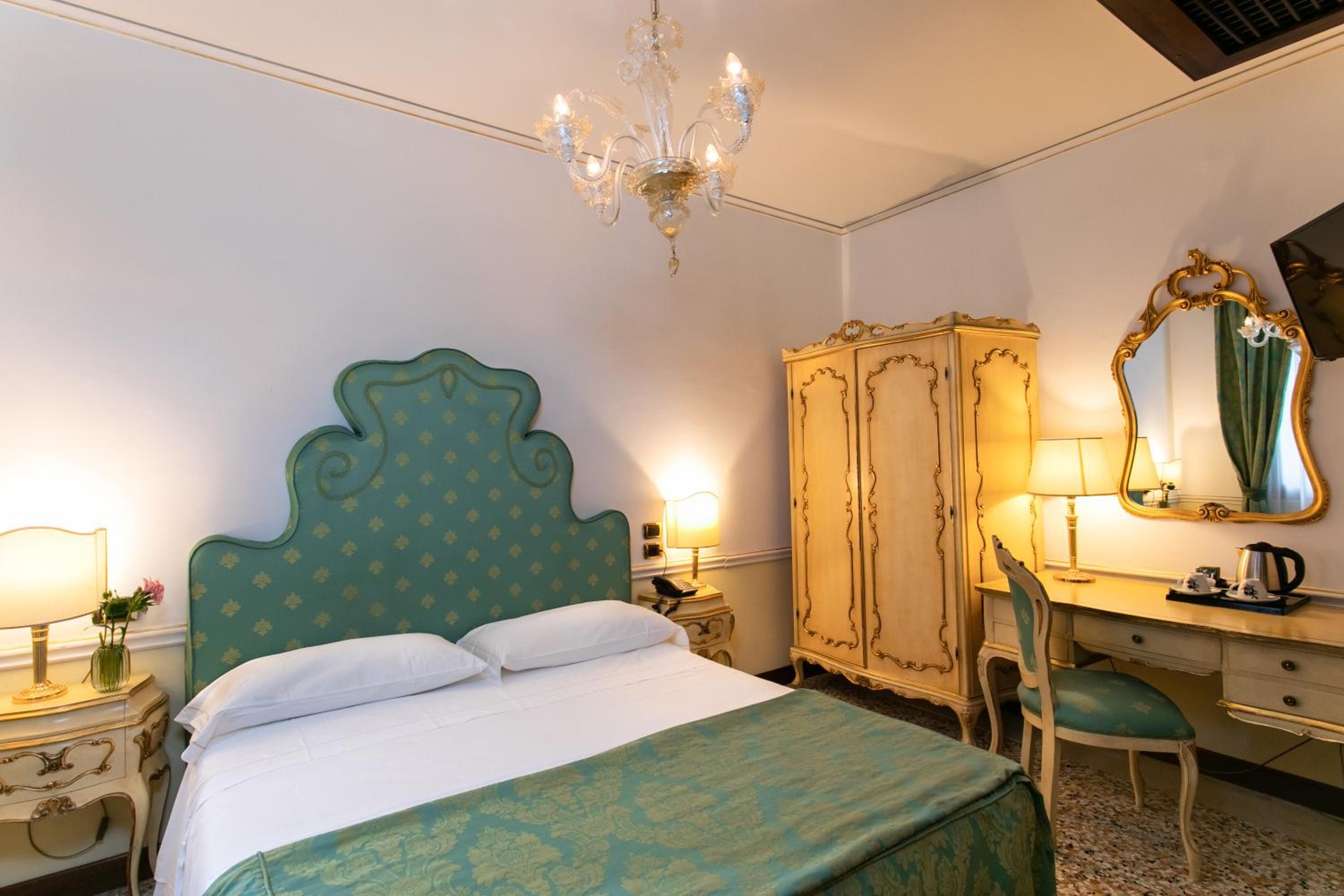 Superior Double Room photo 1