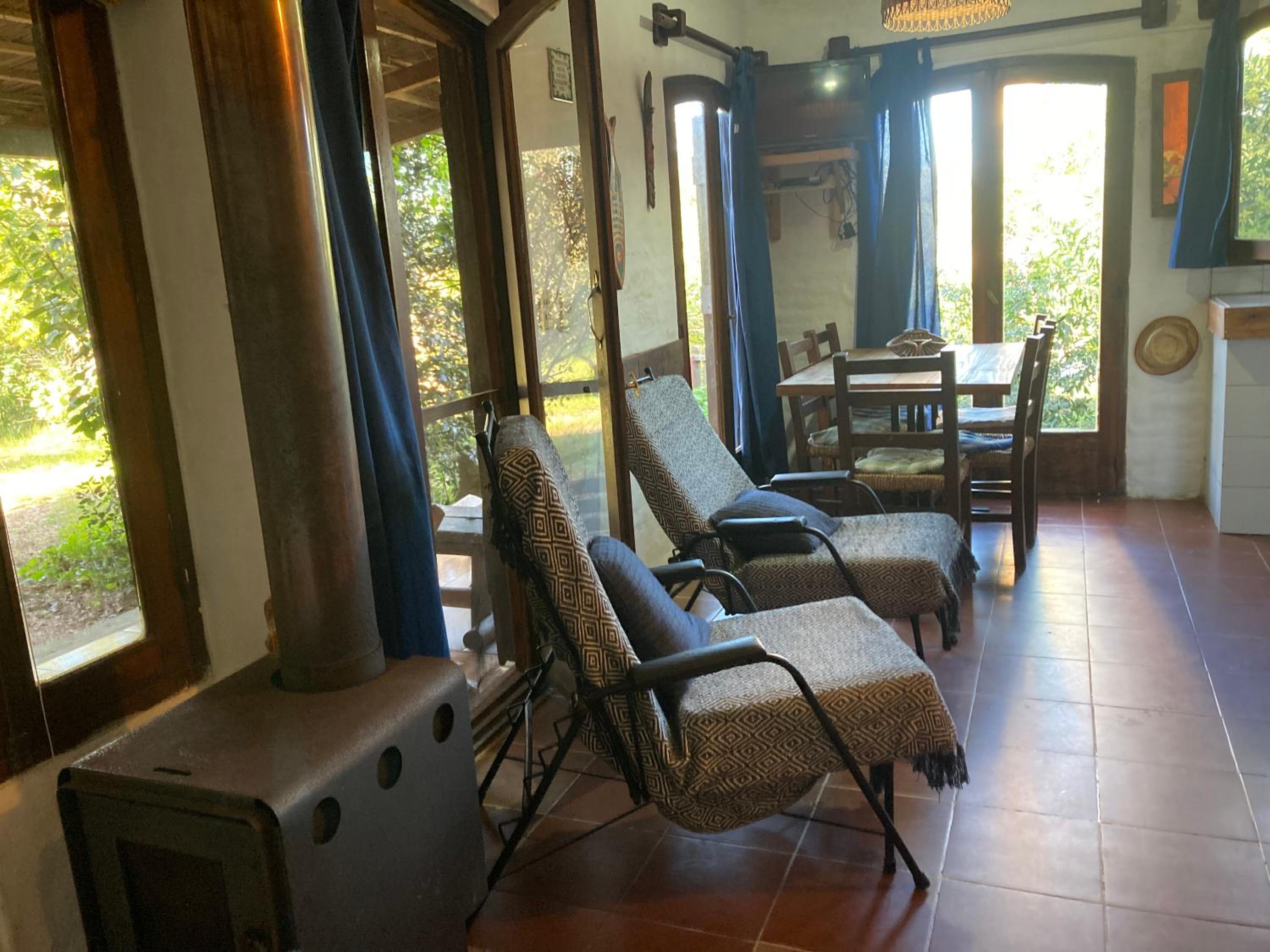 One-Bedroom House photo 2
